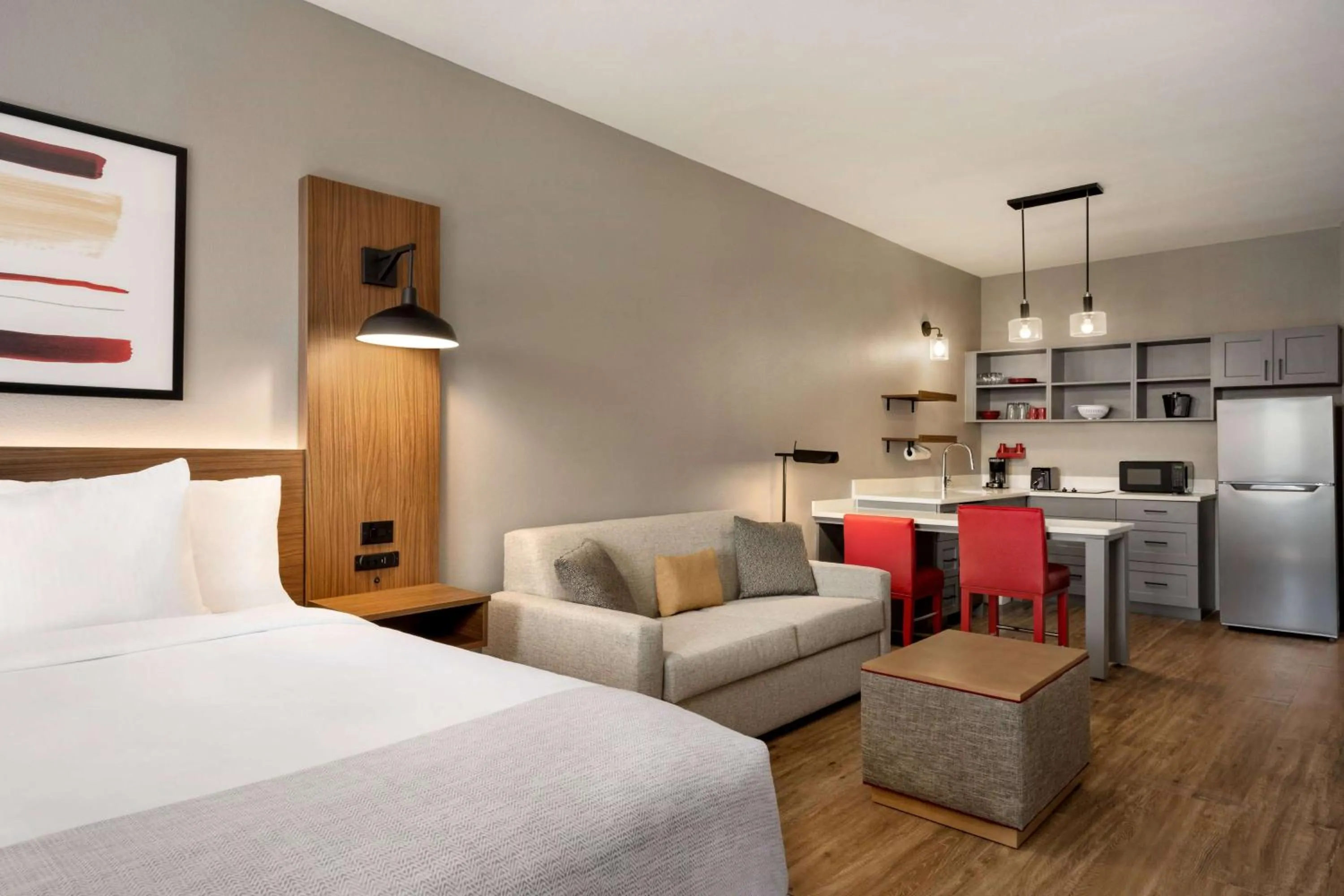 Photo of the whole room, Bed in Hawthorn Extended Stay by Wyndham Del Rio