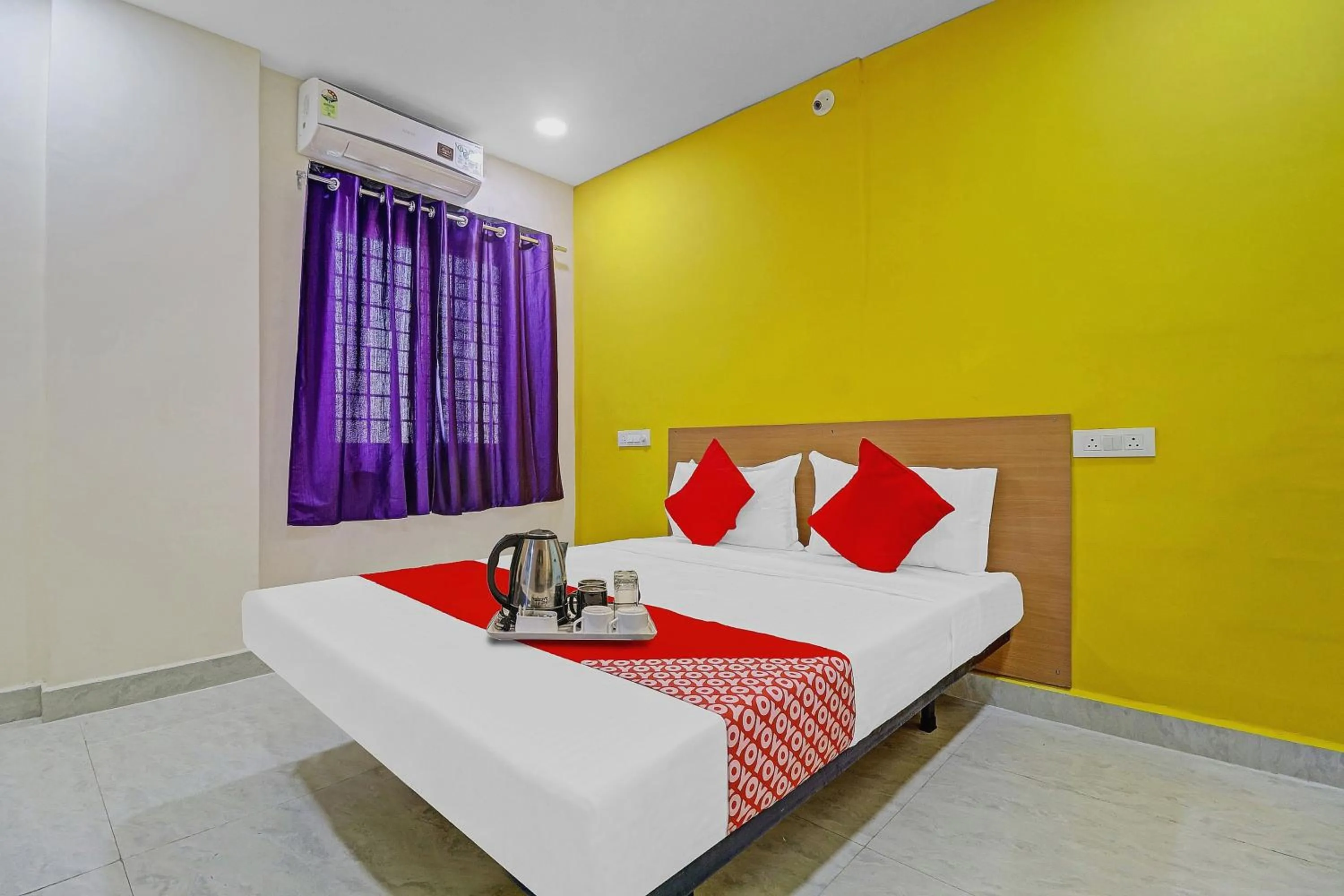 Bedroom, Bed in Super Hotel O Elite Stay