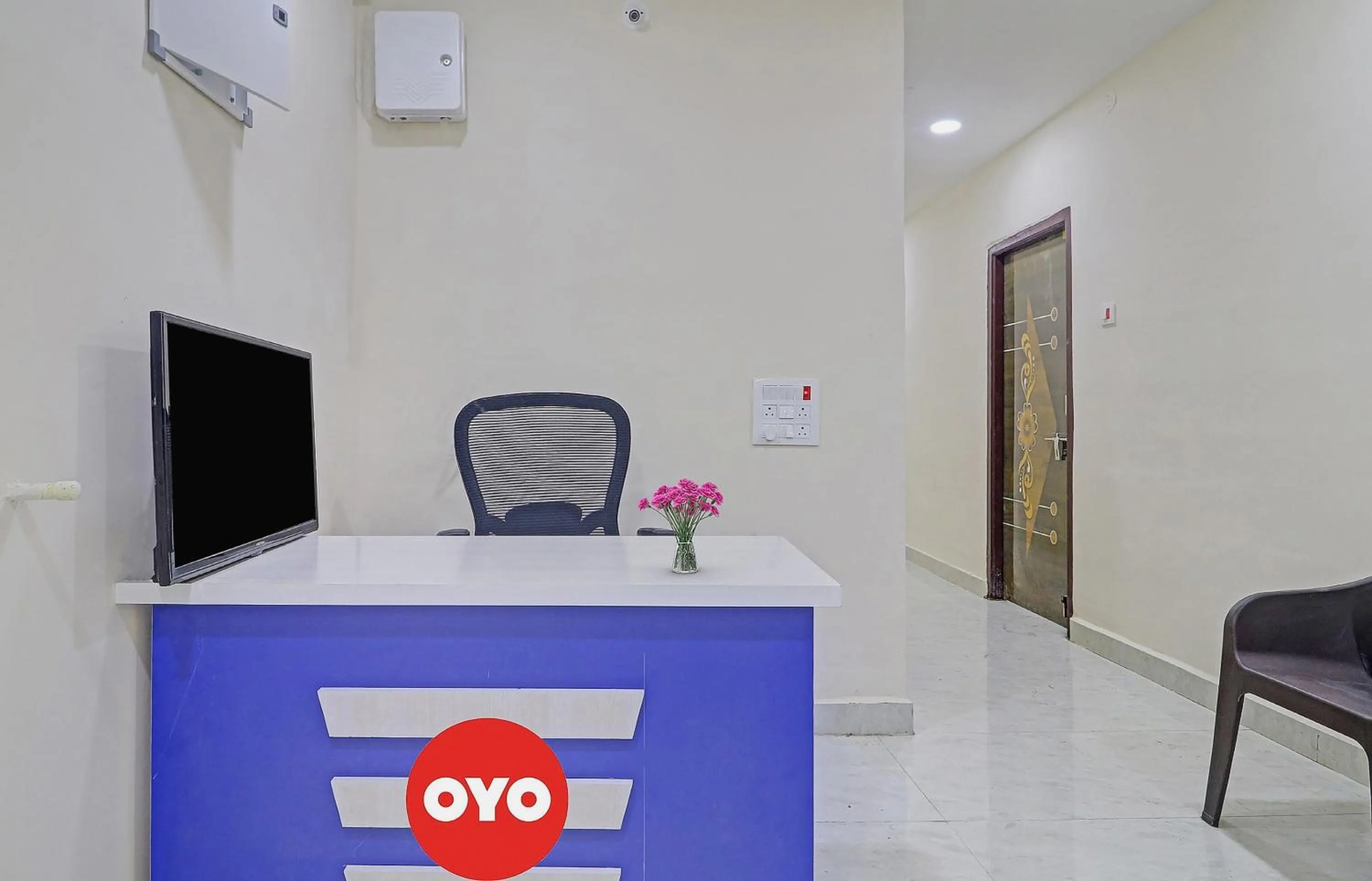 Lobby or reception in Super Hotel O Elite Stay