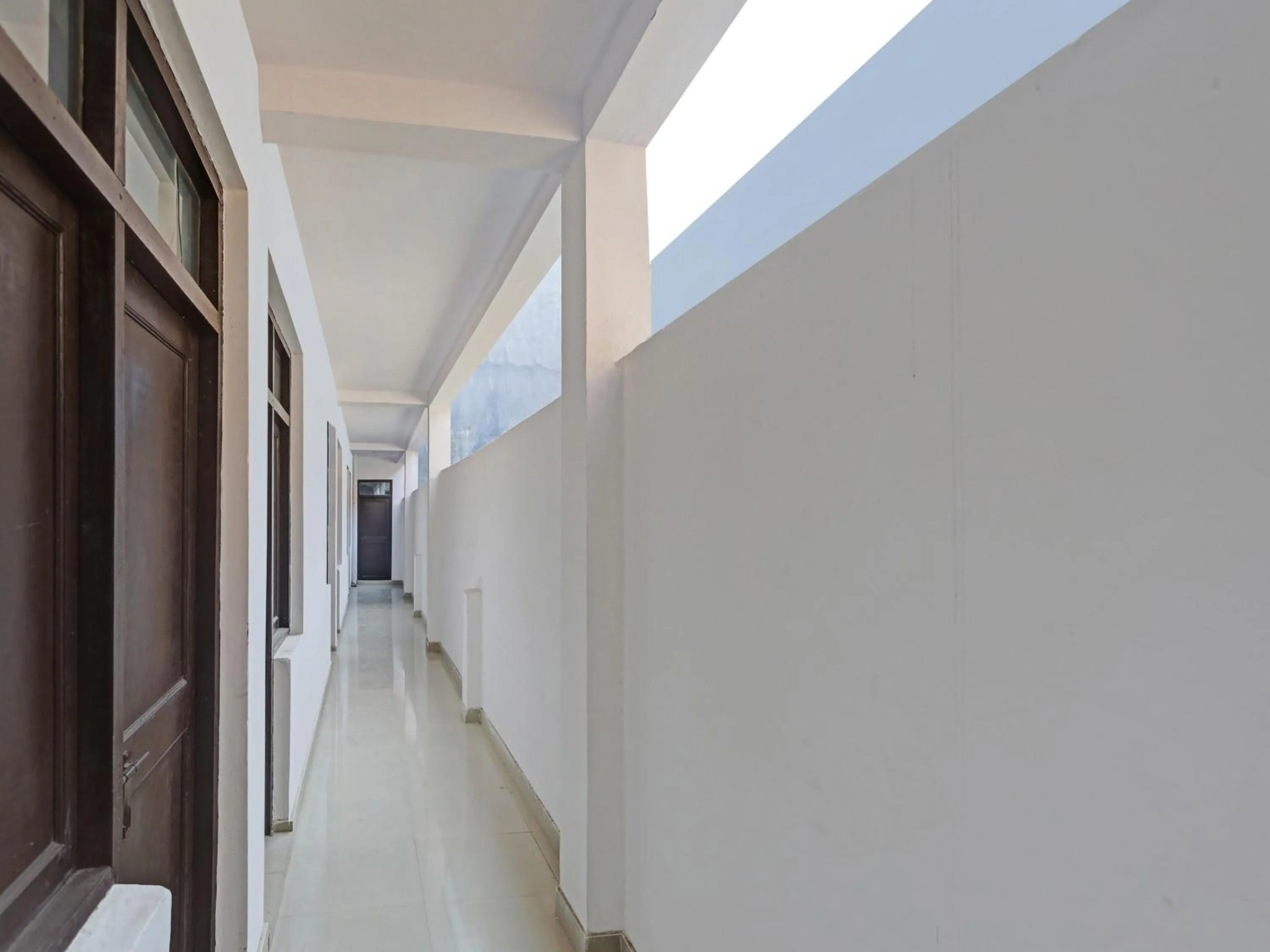 Lobby or reception in SPOT ON Mt White House