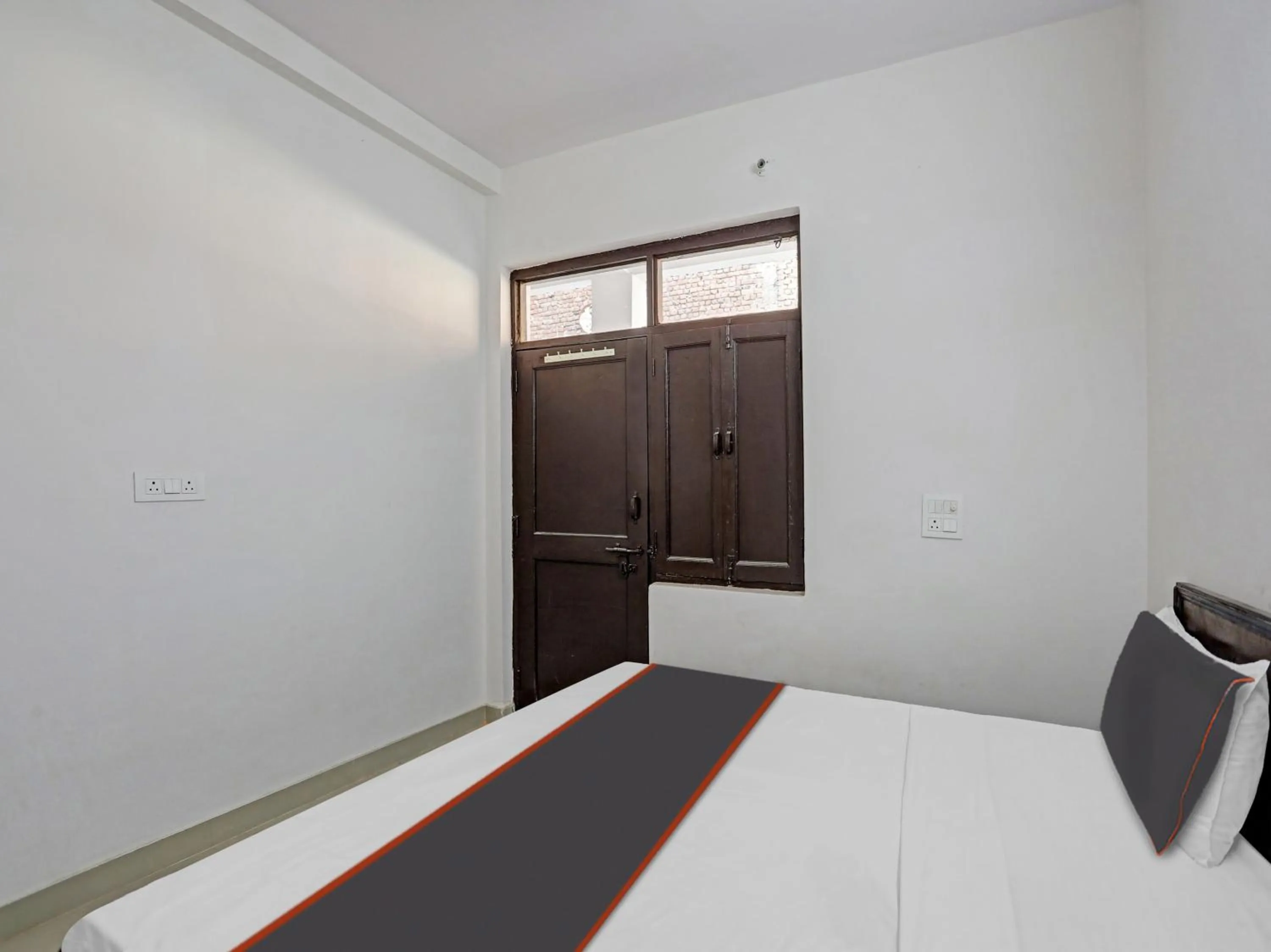 Bedroom, Bed in SPOT ON Mt White House