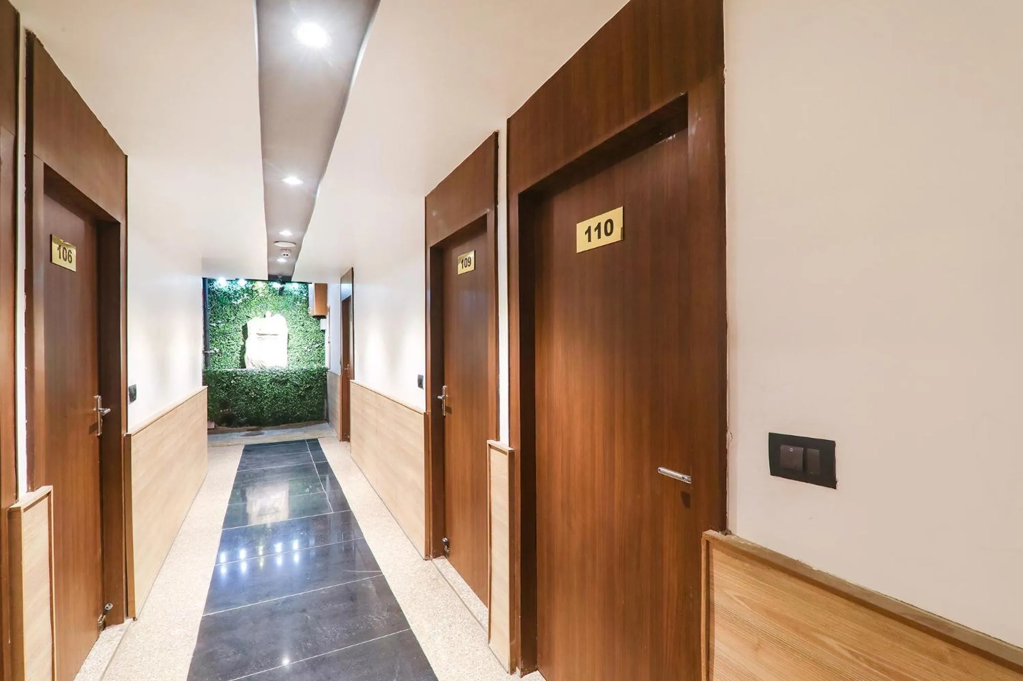 Lobby or reception in Via Shaurya Inn