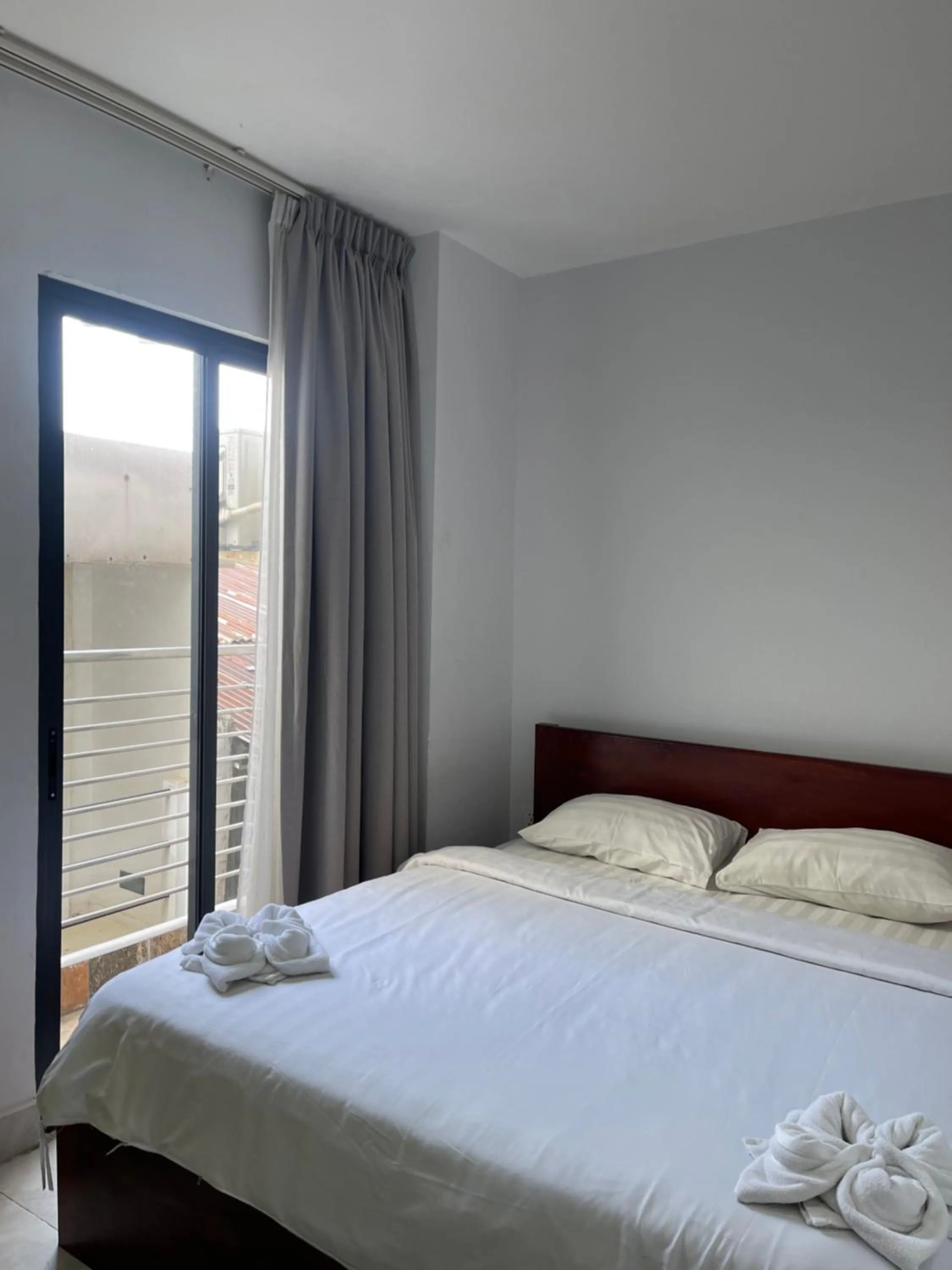 Bed in Residence 110 (Hotel and Apartments)