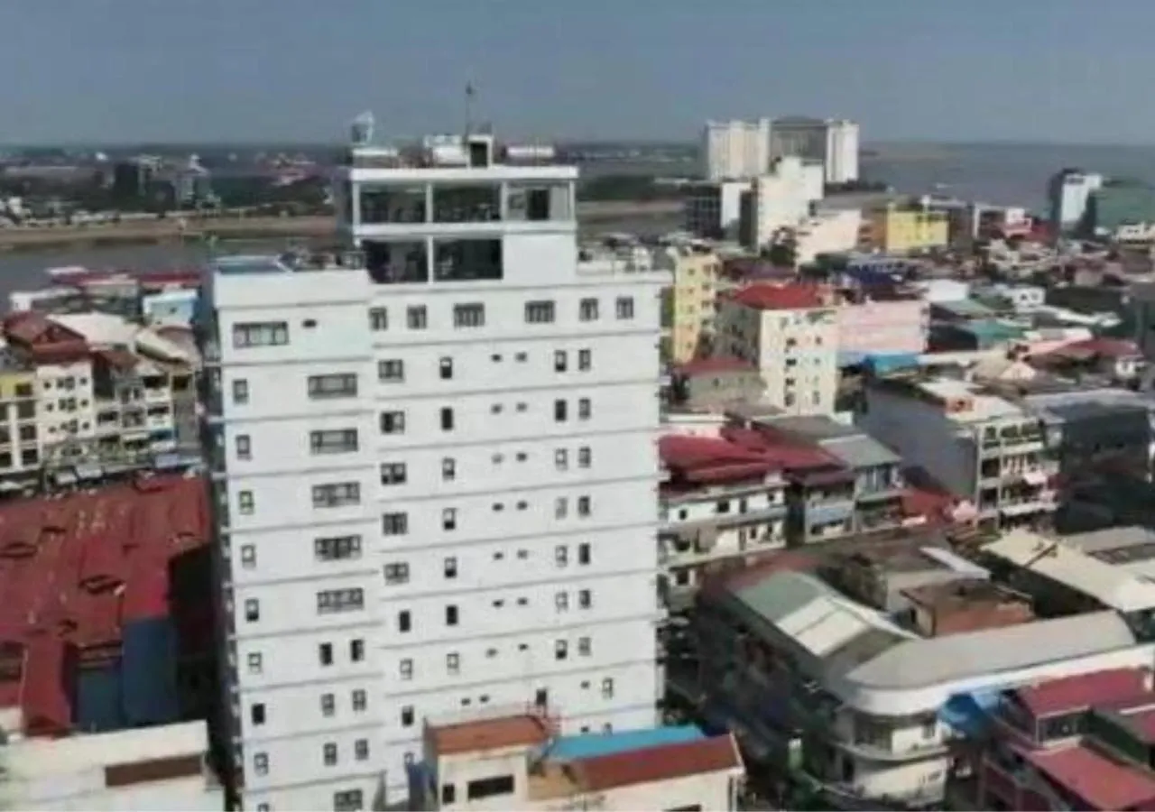 Property building in Residence 110 (Hotel and Apartments)