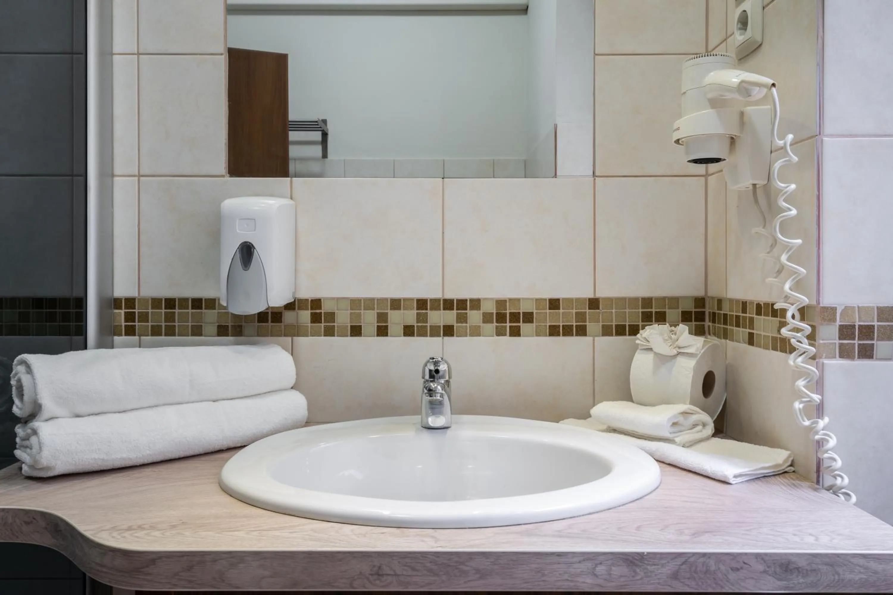 Bathroom in Elit Boutique Rooms- Best Location by BQA