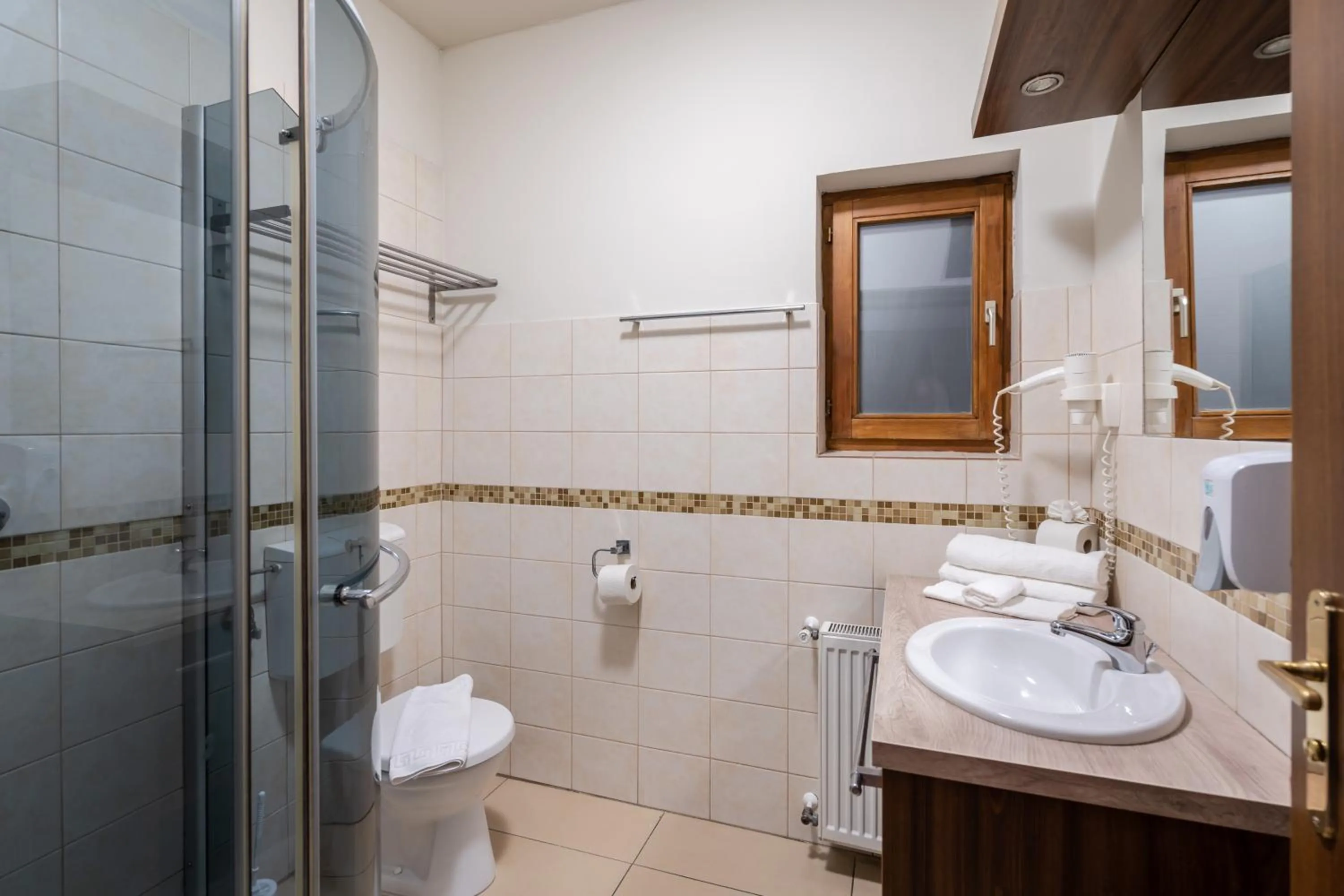 Shower in Elit Boutique Rooms- Best Location by BQA