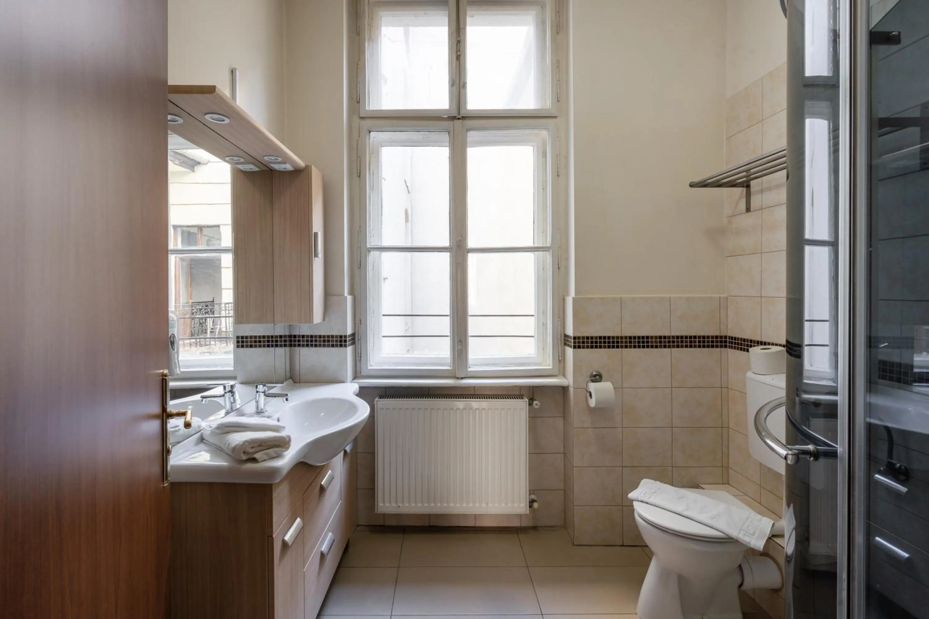 Toilet in Elit Boutique Rooms- Best Location by BQA