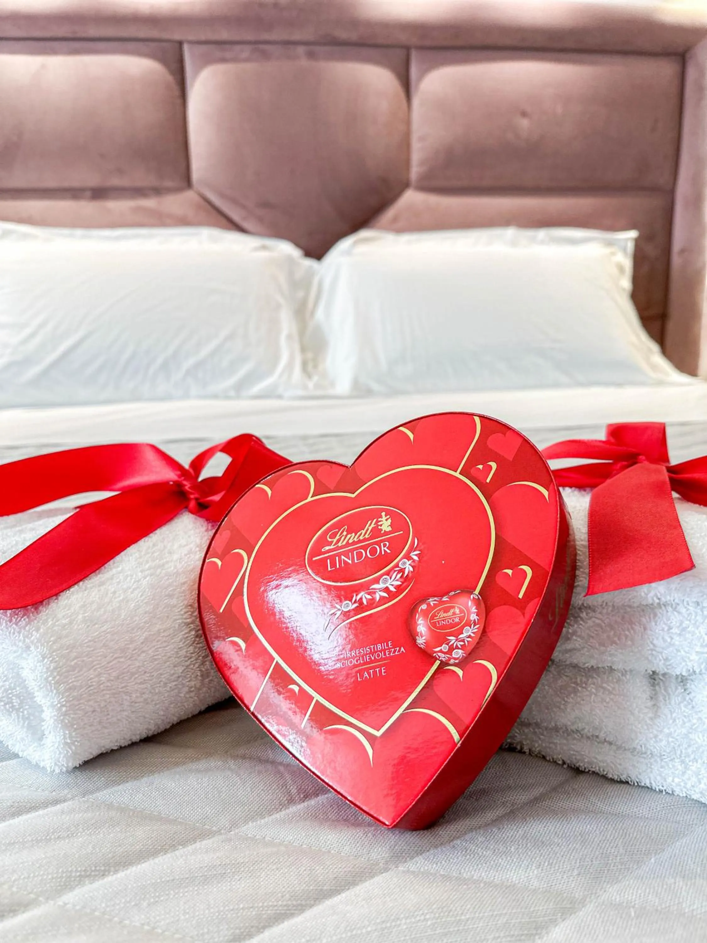 Bedroom, Bed in Profumi di Primavera Luxury Rooms & Suite