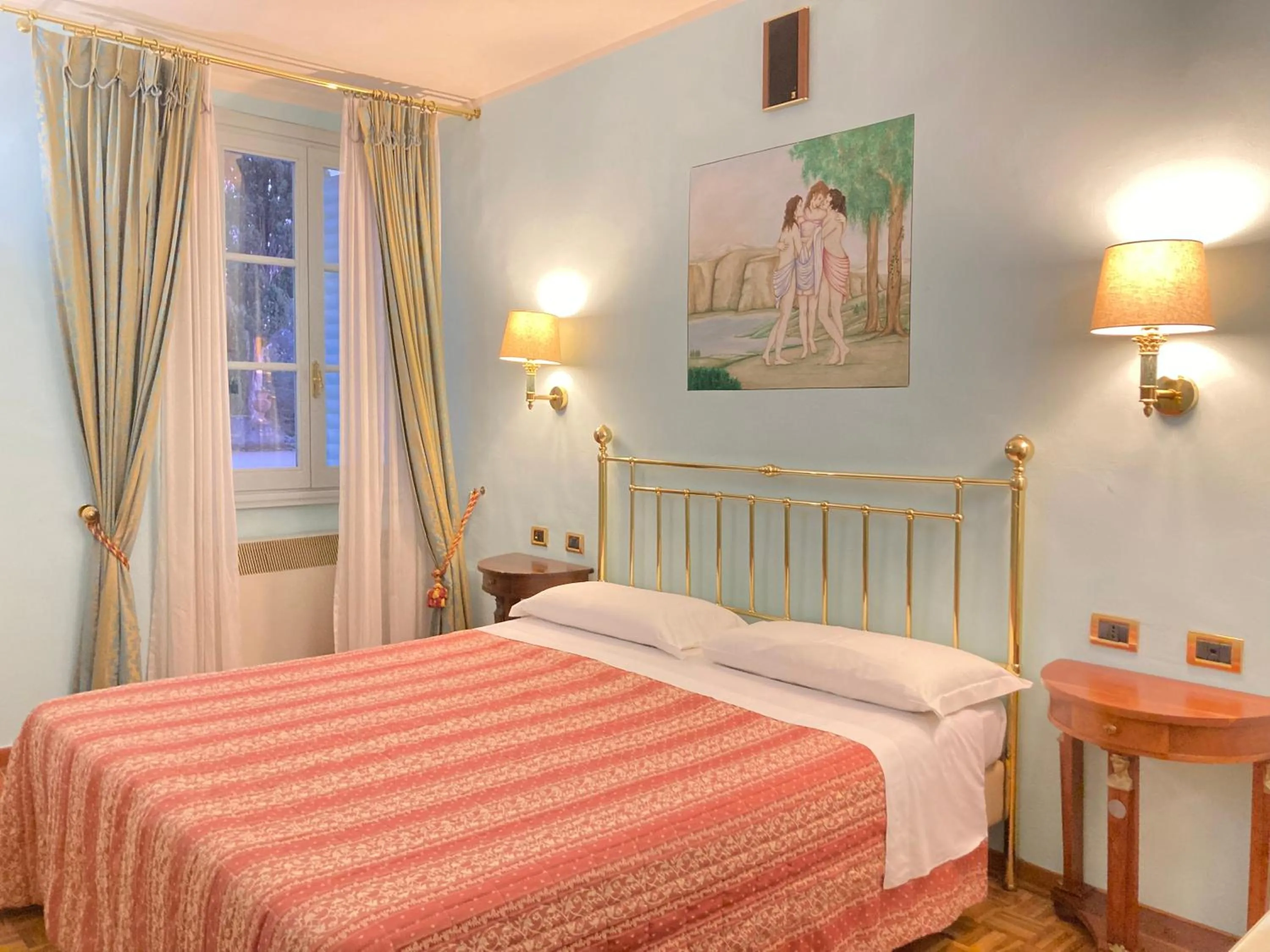 Bedroom, Bed in Fantastic Garden - Firenze Nord