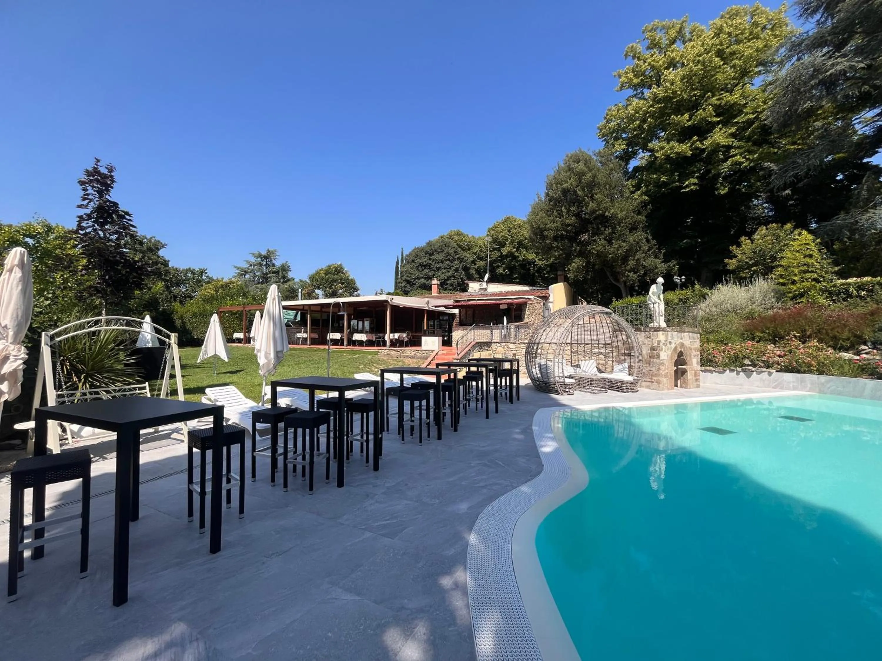 Swimming pool in Fantastic Garden - Firenze Nord