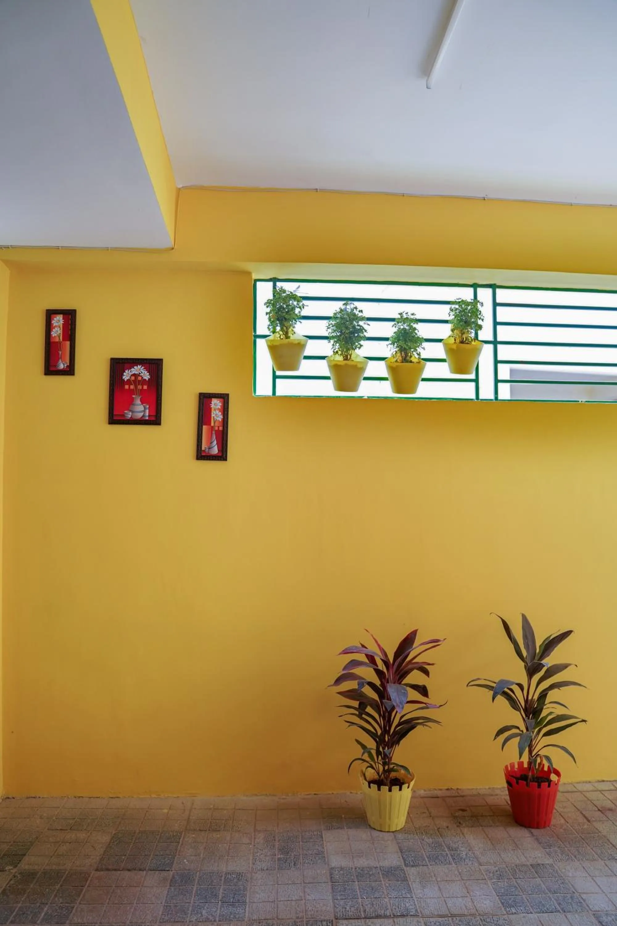 Decorative detail in Hotel Yellow Bells