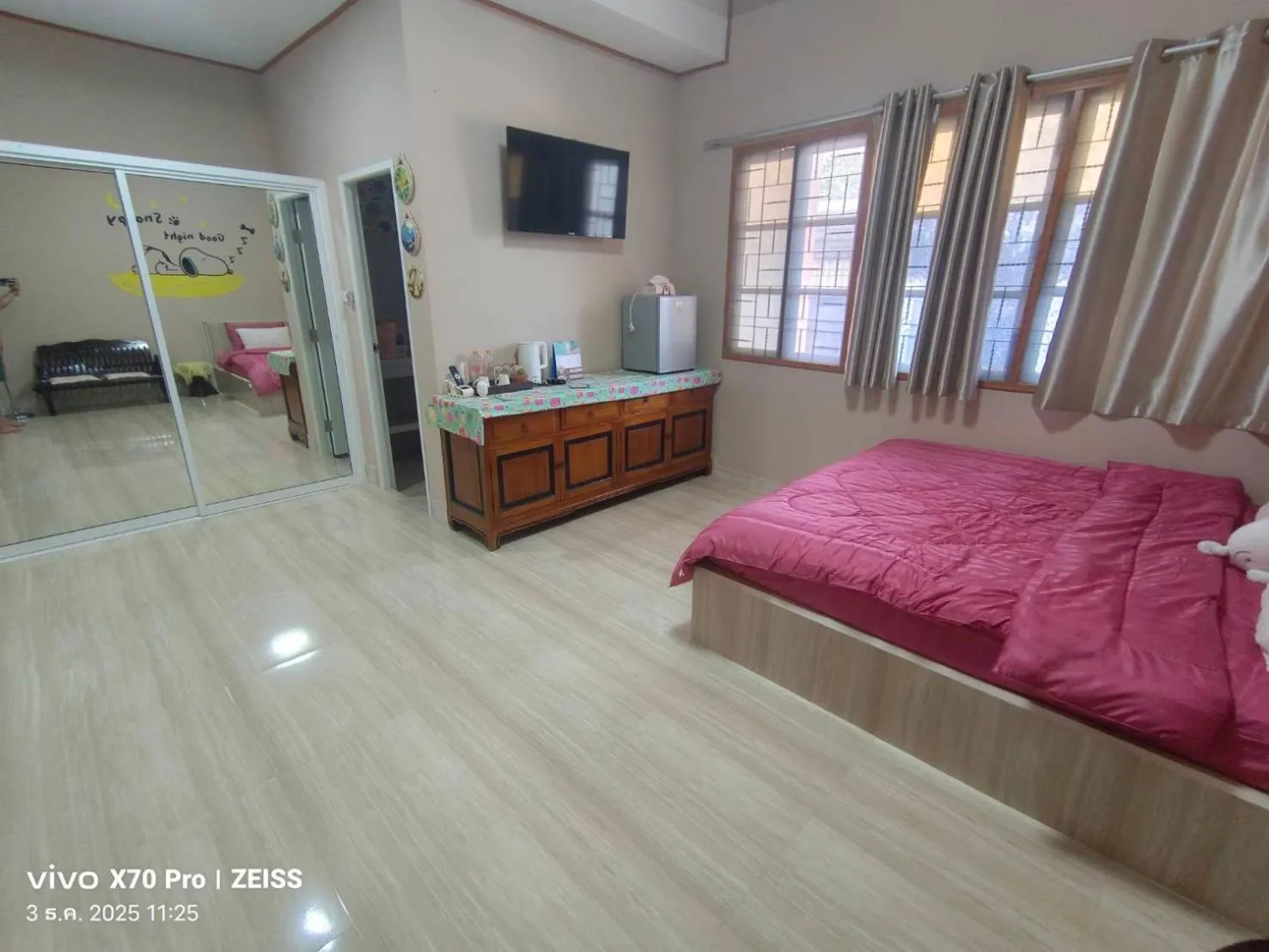 Bedroom, Bed in Da-Kanda Boutique