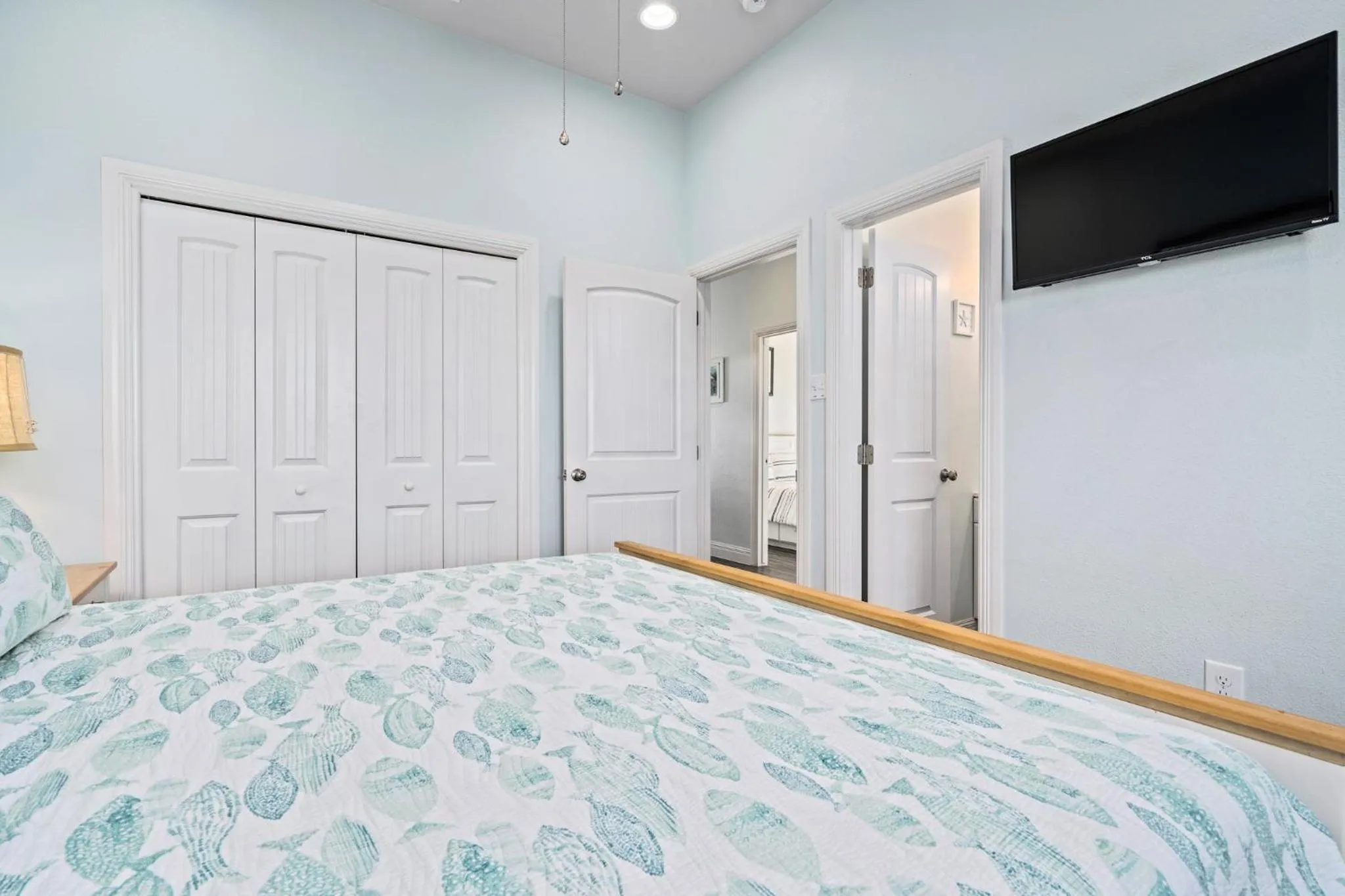 Property building, Bed in Barnacle House