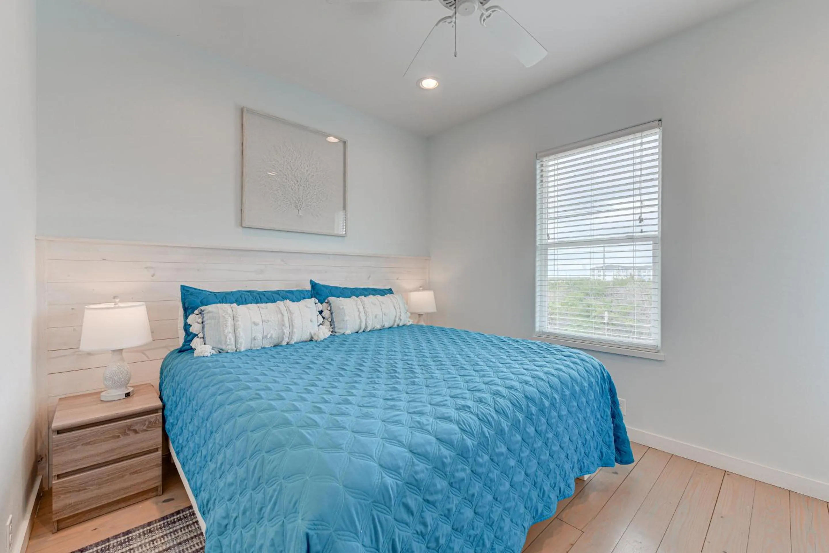 Property building, Bed in Second Wind