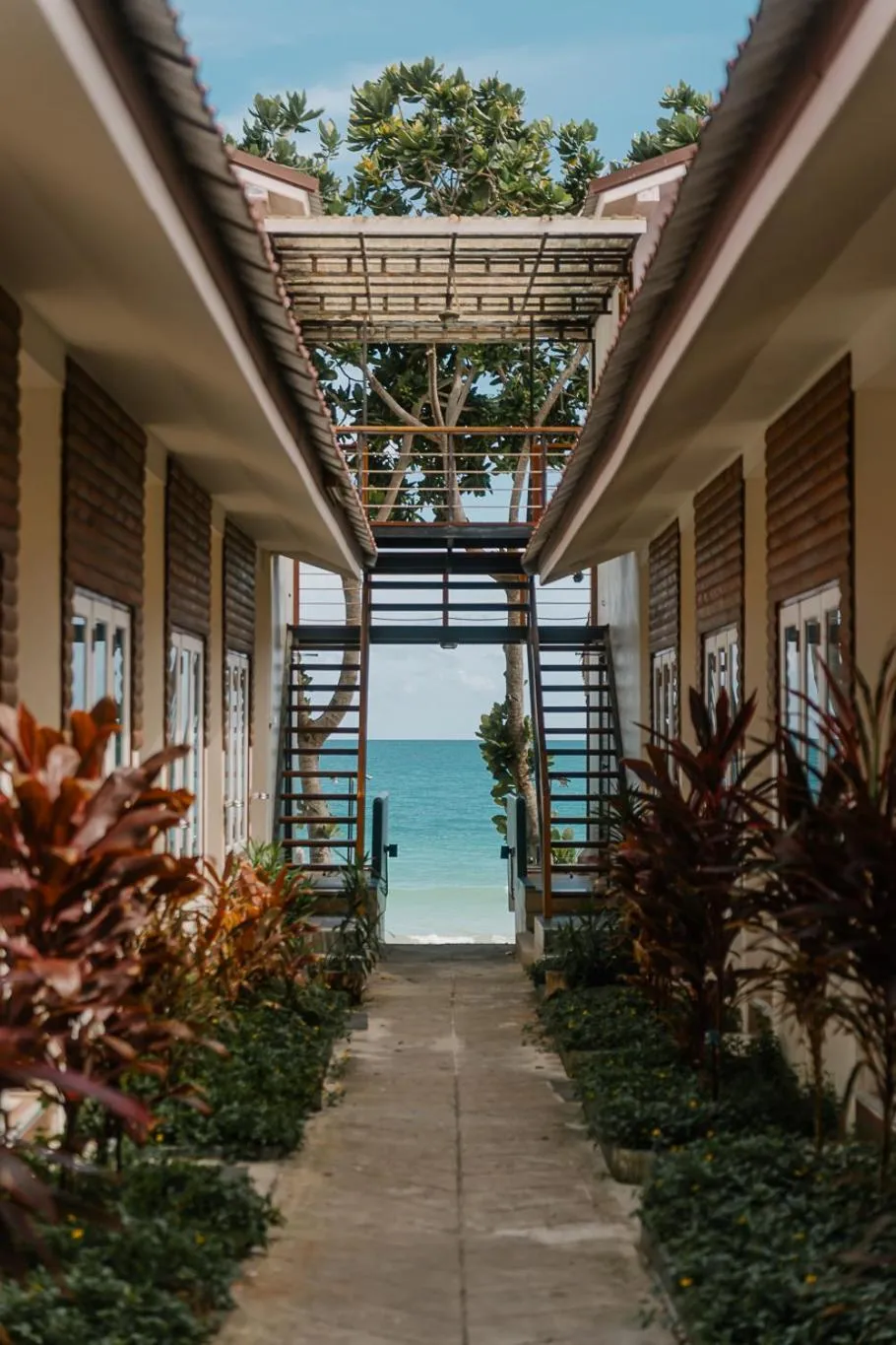 Facade/entrance in Diamond Beach Resort