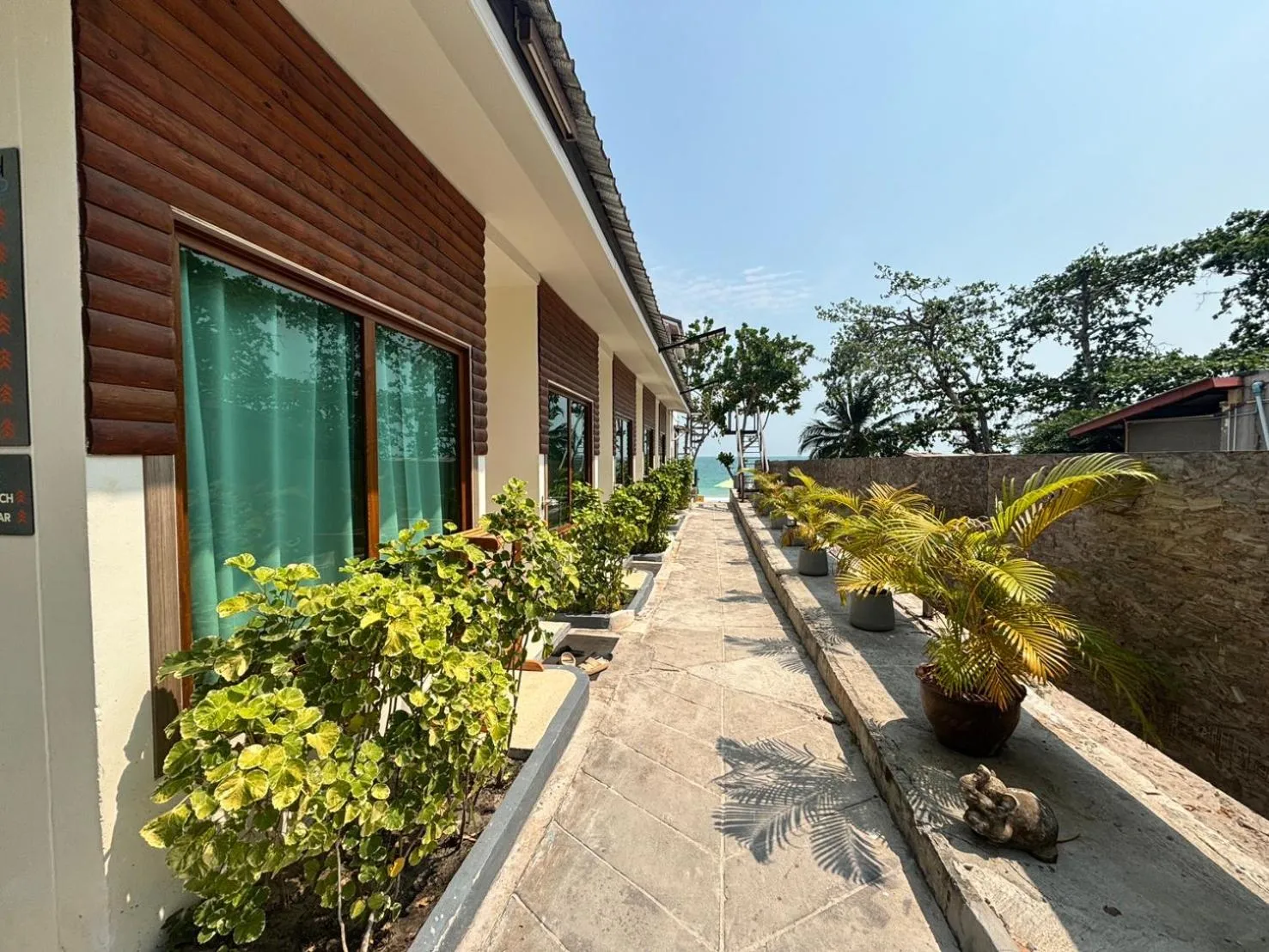 Property building in Diamond Beach Resort