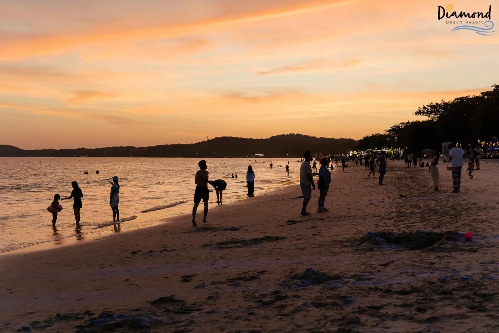 Beach in Diamond Beach Resort