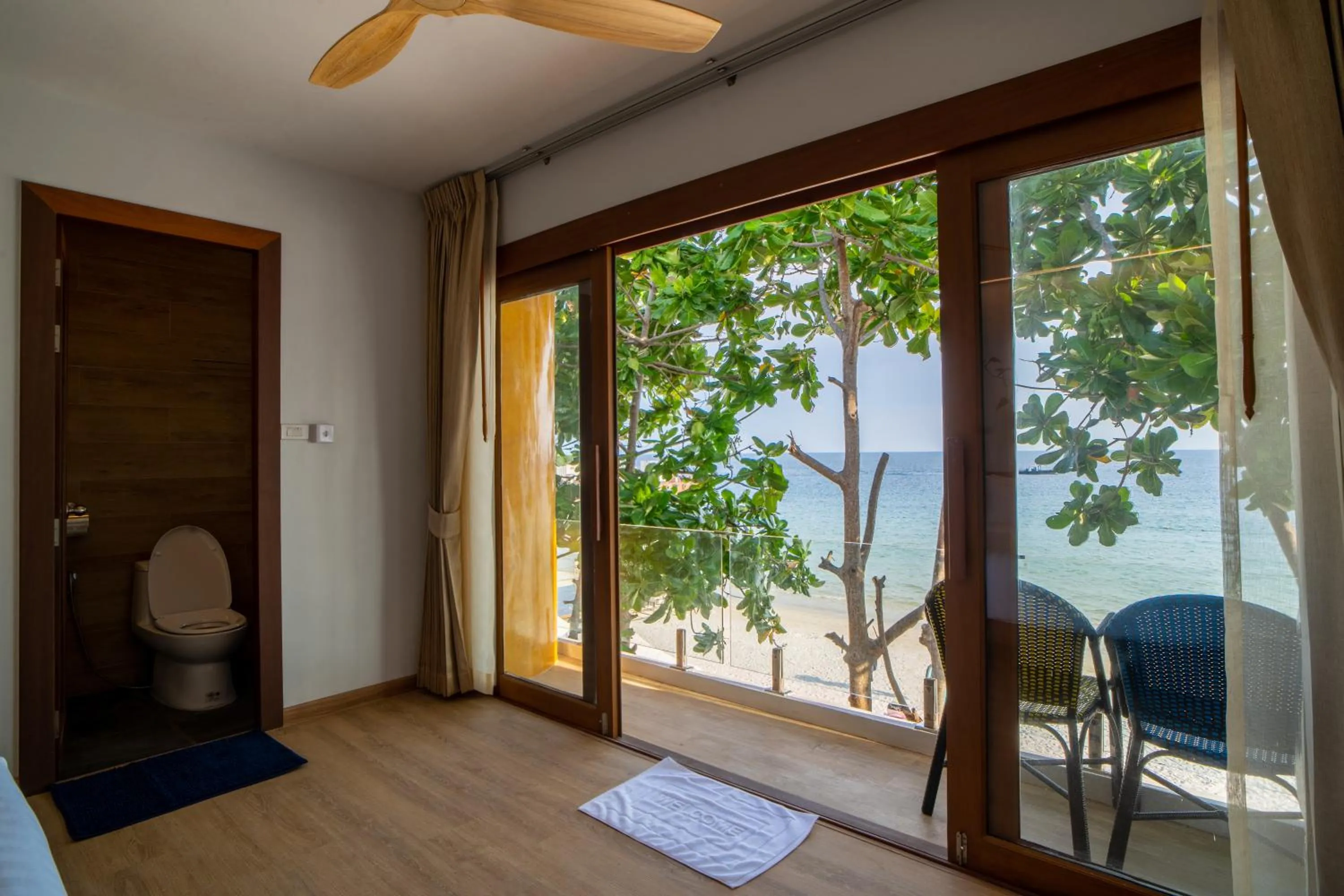 Sea view in Diamond Beach Resort