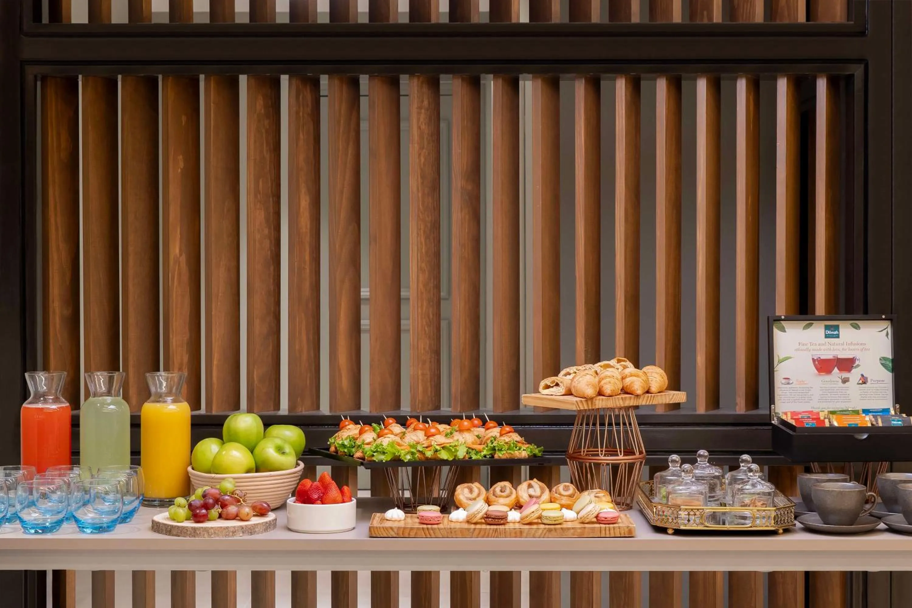 Breakfast in NH Ciudad de Santiago