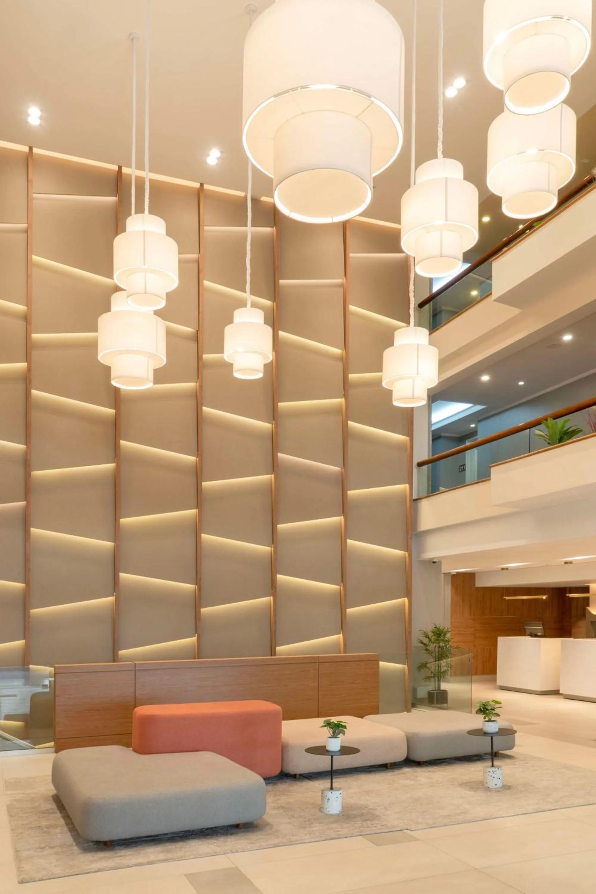 Lobby or reception in NH Ciudad de Santiago