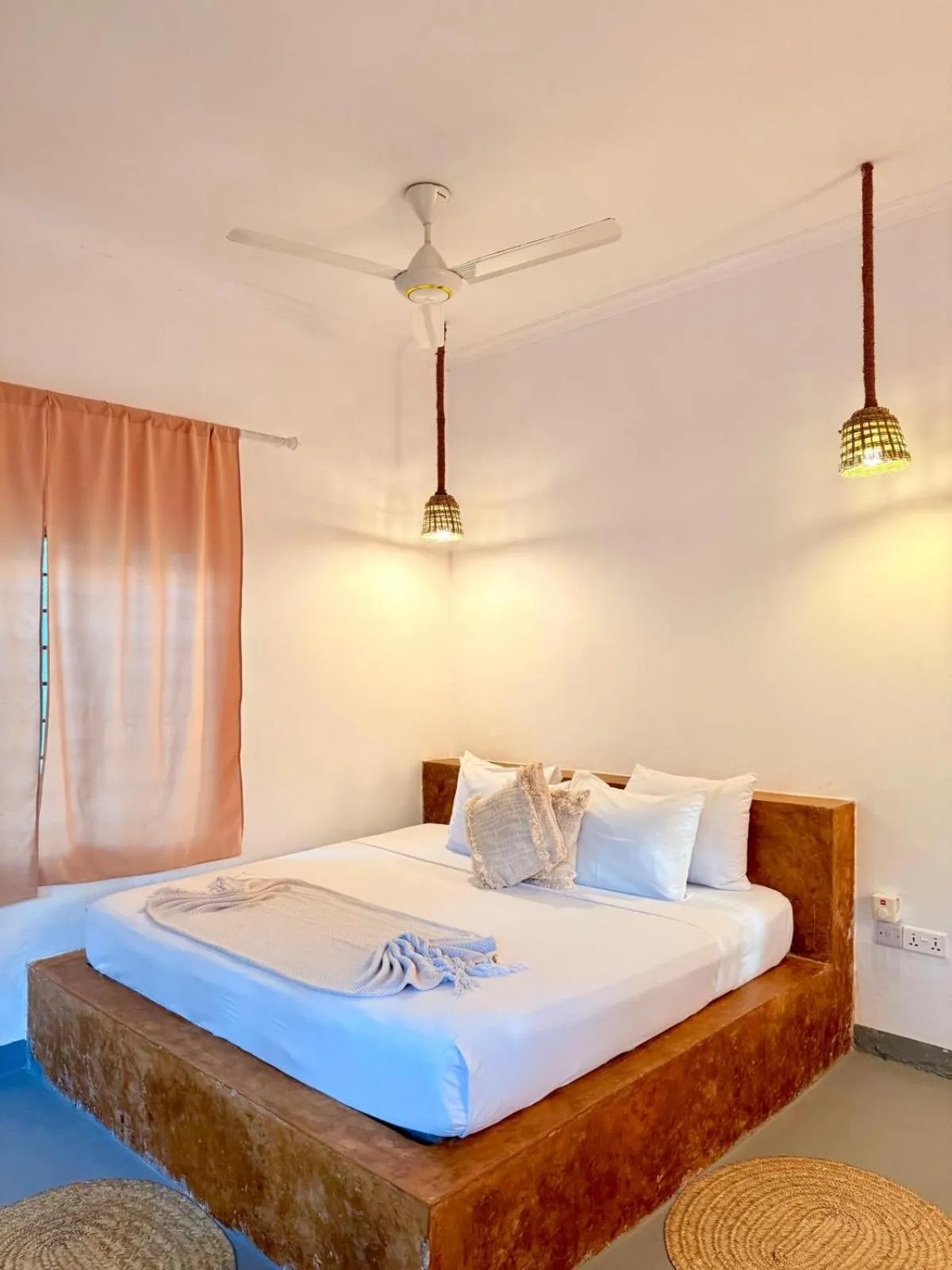 Bed in Karanga Bungalows