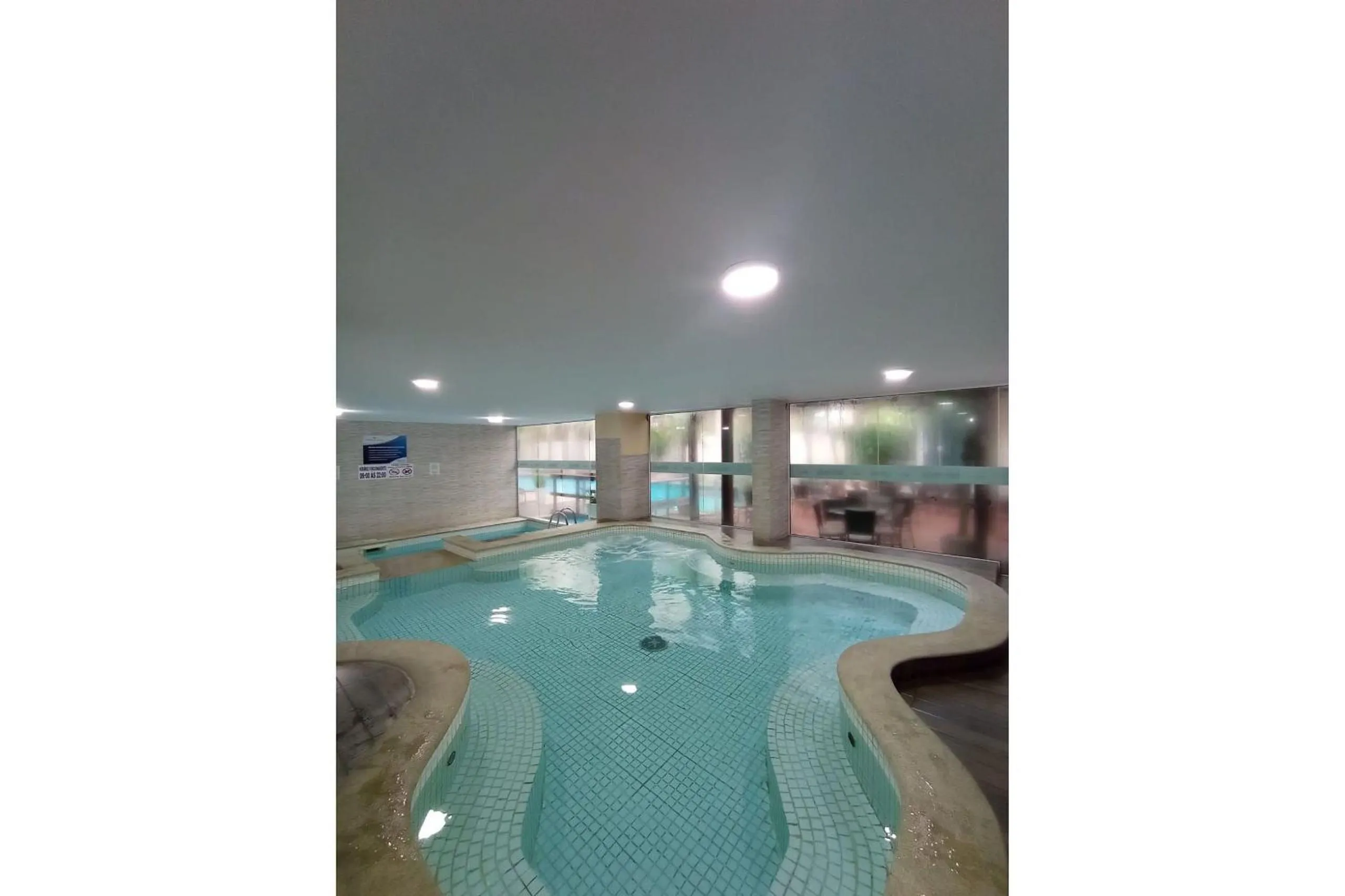 Swimming pool in Bombinhas Summer Beach