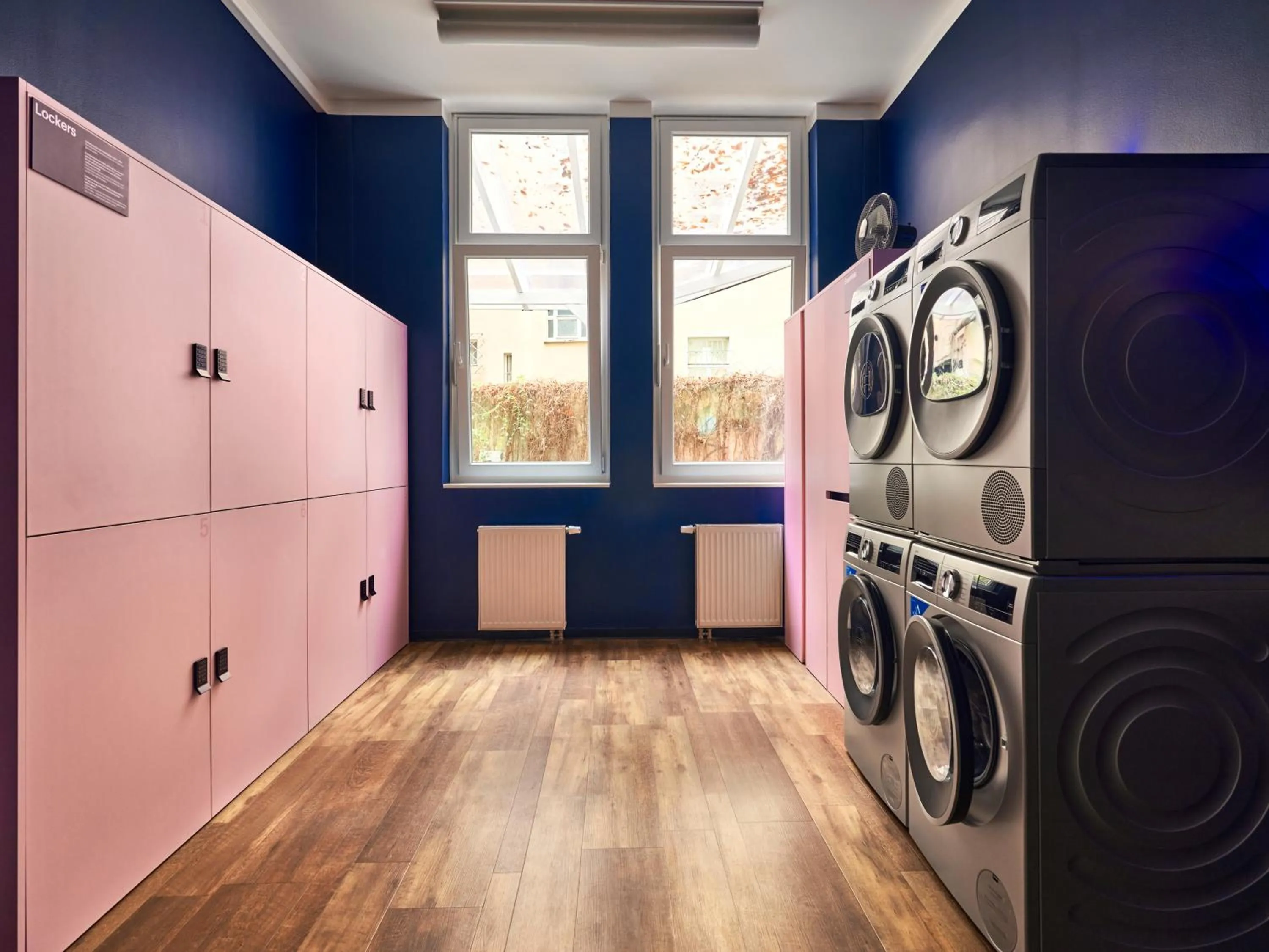 laundry in Numa Berlin Torstrasse