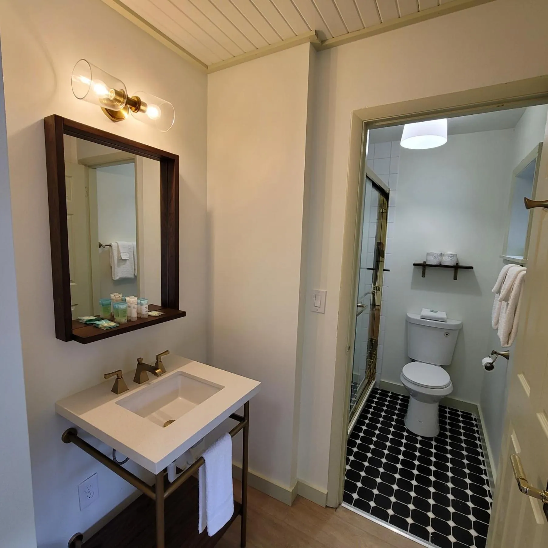 Bathroom in Ski Mountain Lodge