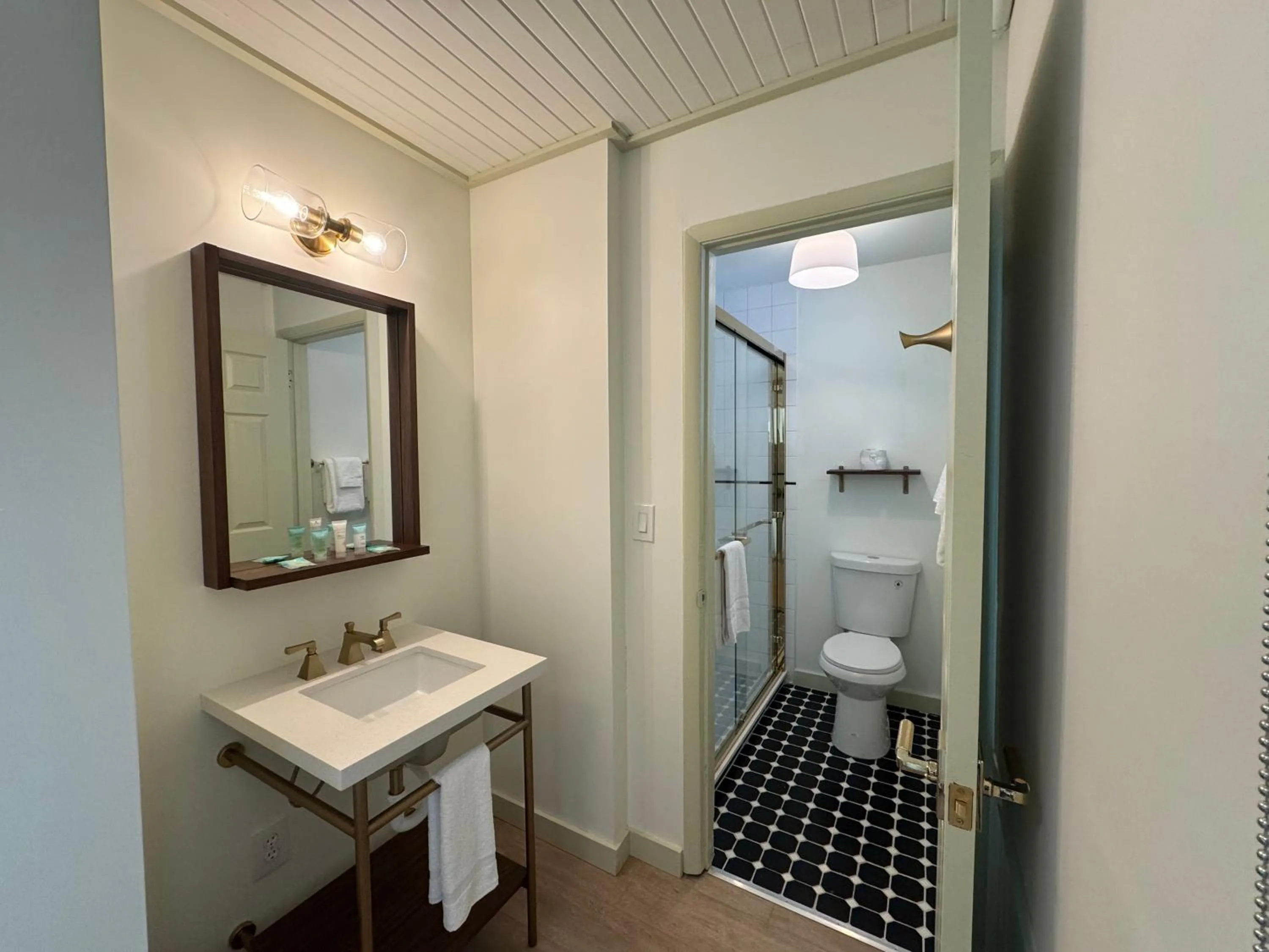 Bathroom in Ski Mountain Lodge