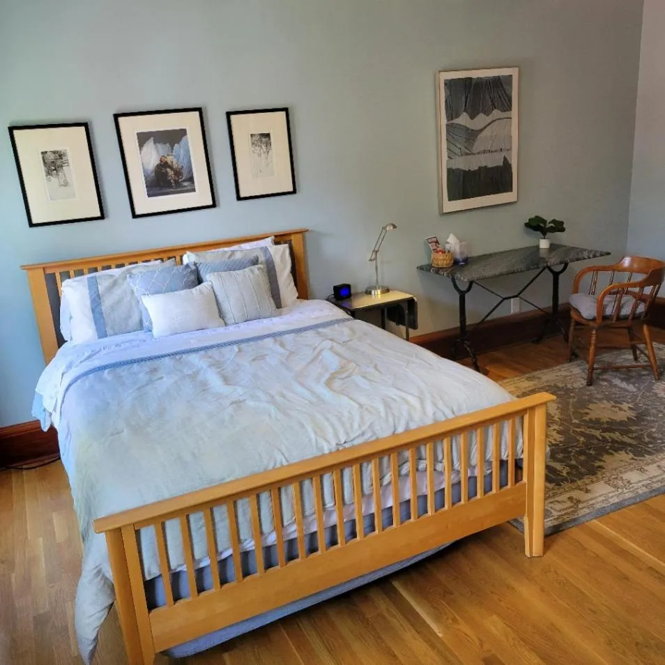 Bed in Art and Lodging