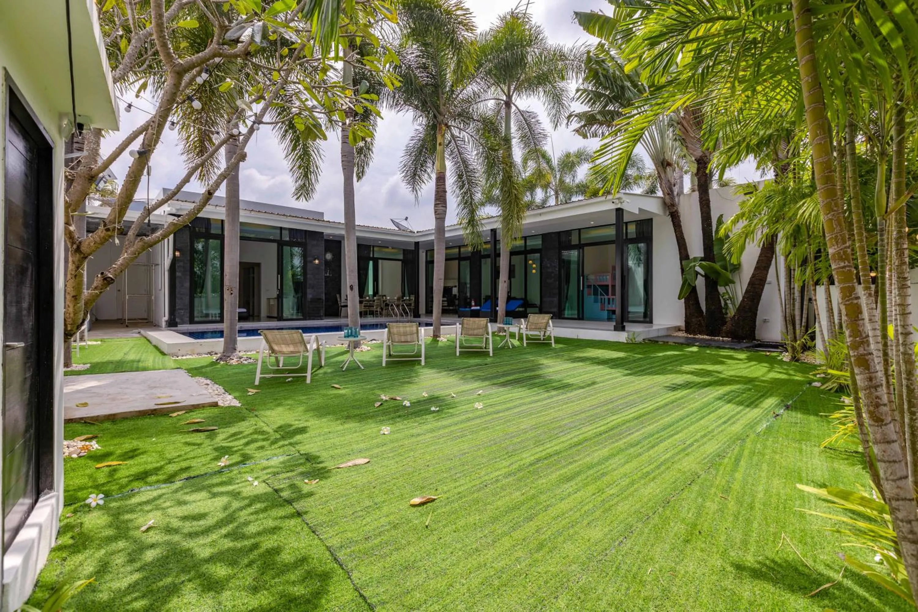 3 Bedroom Pool Villa BL2