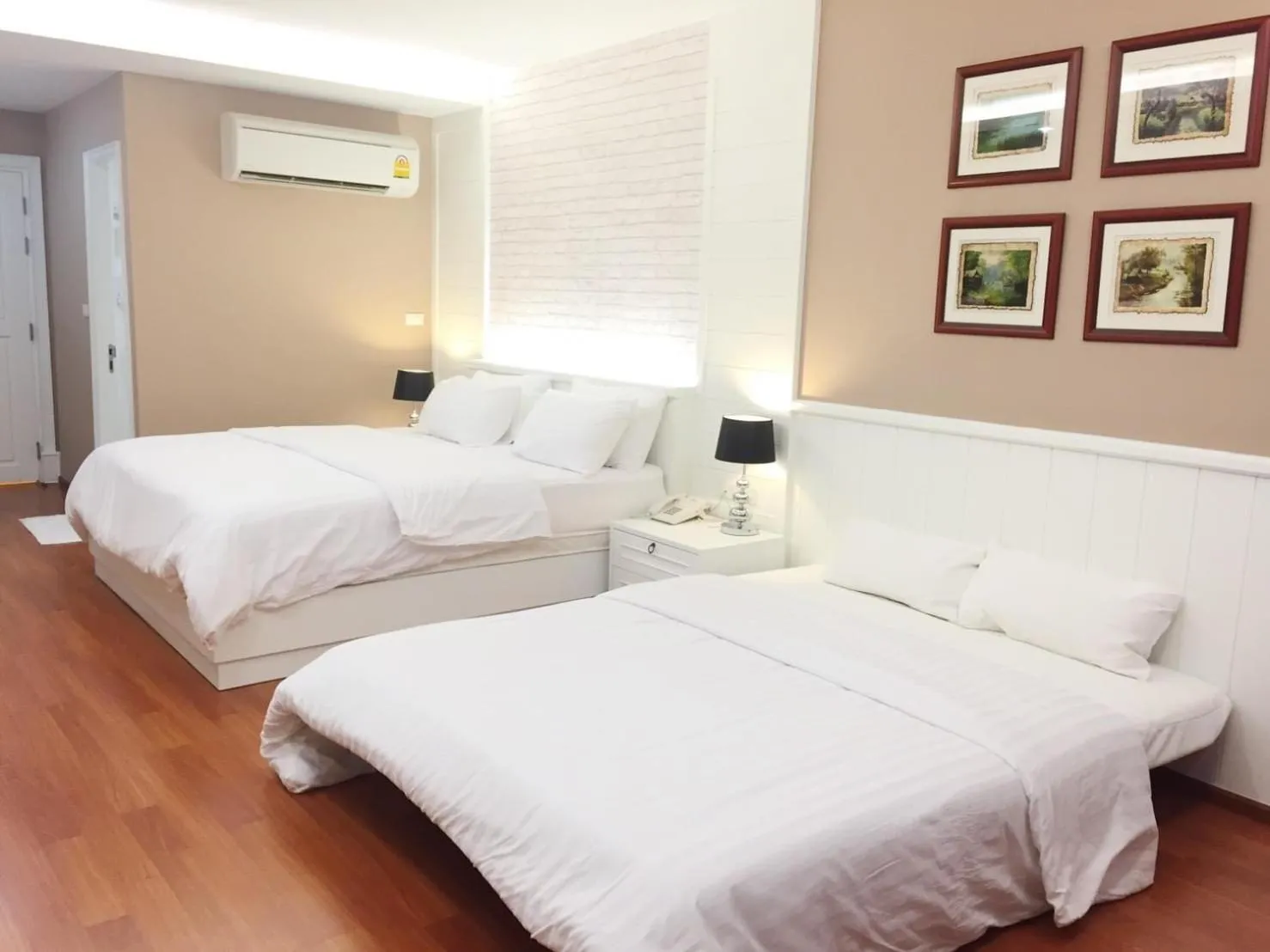 Bed in Sabai Dee Minitel