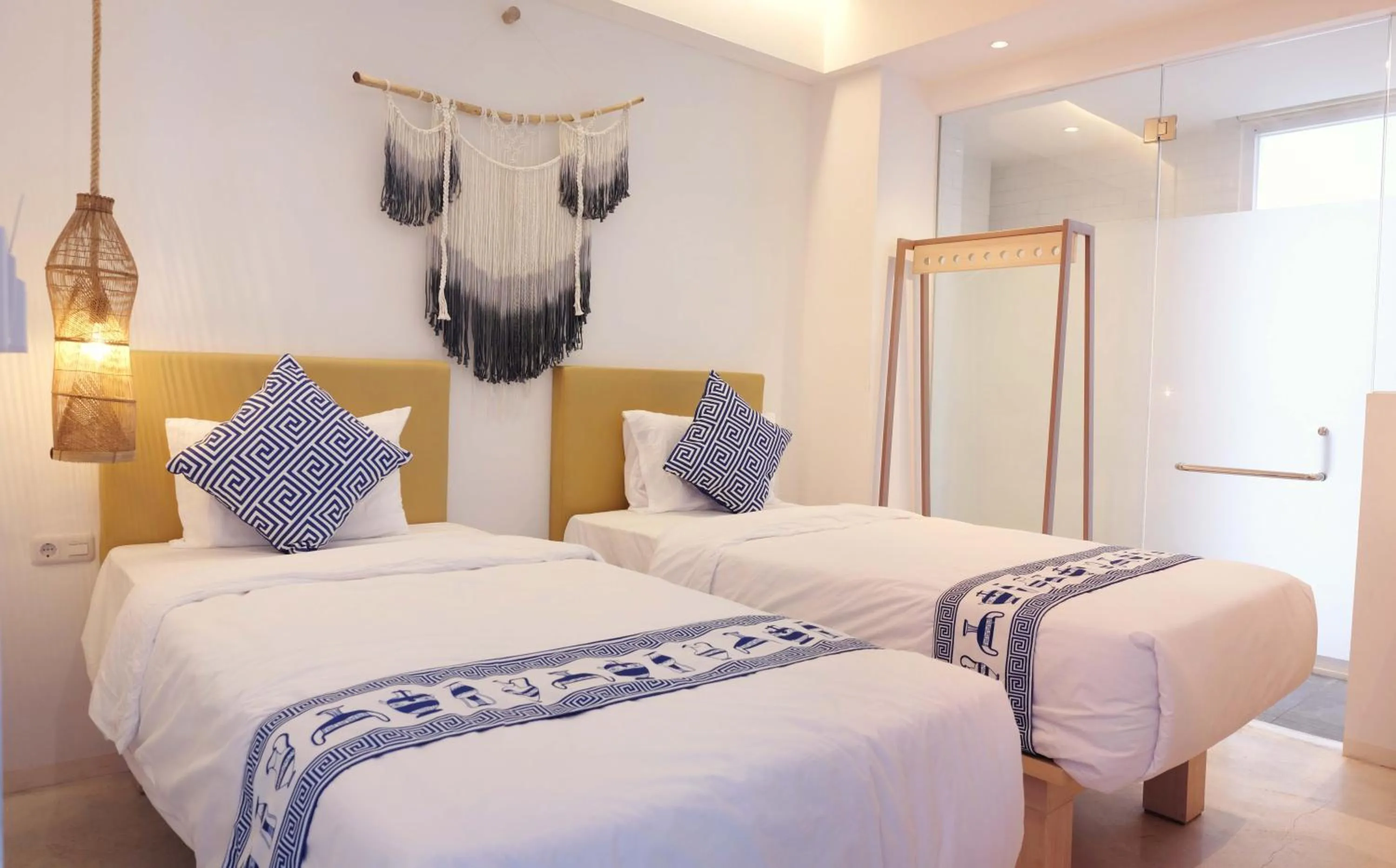 Bed in Little Mykonos