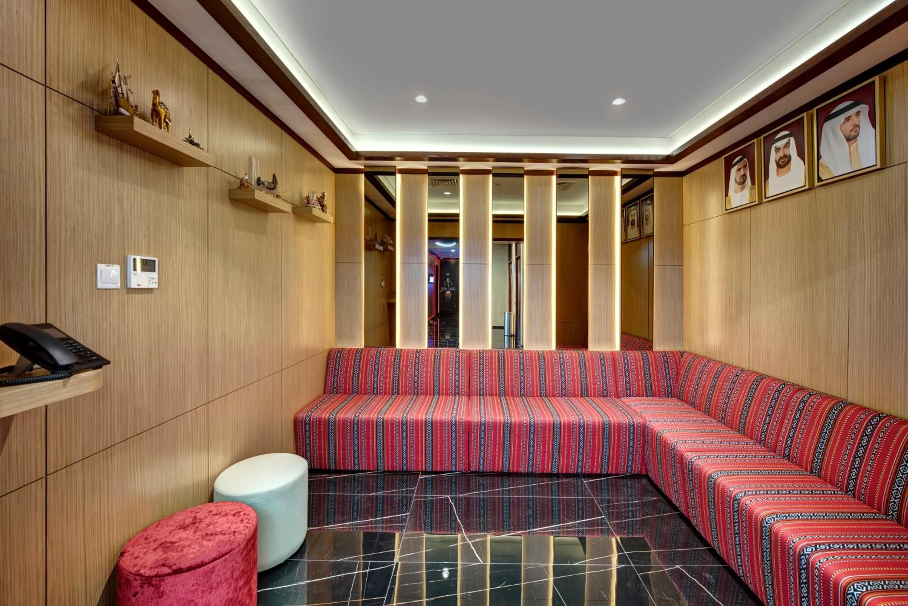 Seating area in Wescott Hotel