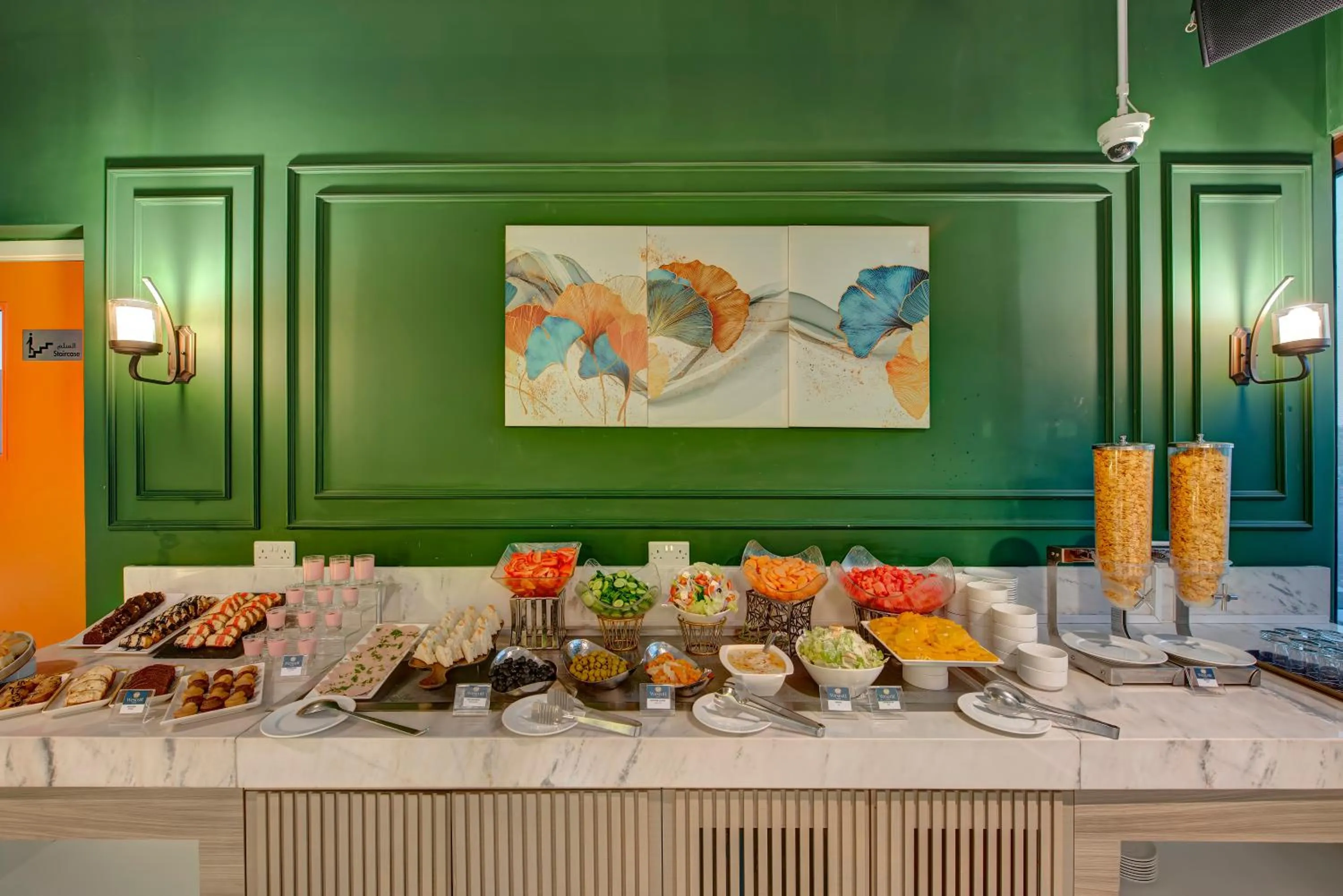 Restaurant/places to eat in Wescott Hotel