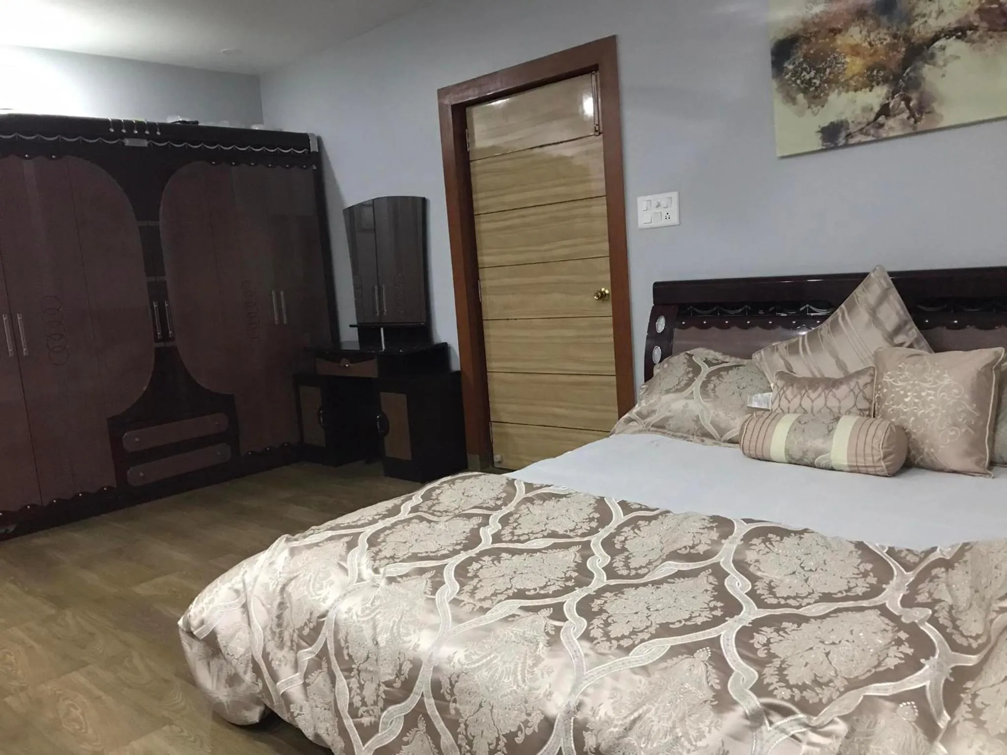 Photo of the whole room, Bed in Mariya Condo hotel