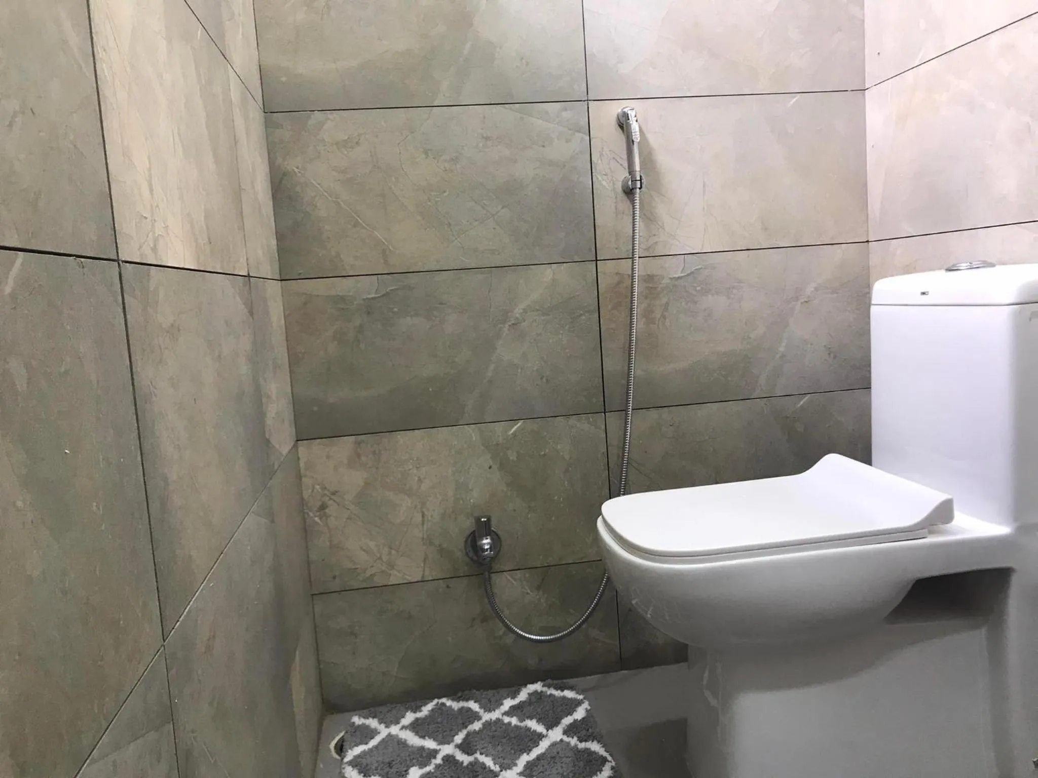 Shower in Mariya Condo hotel