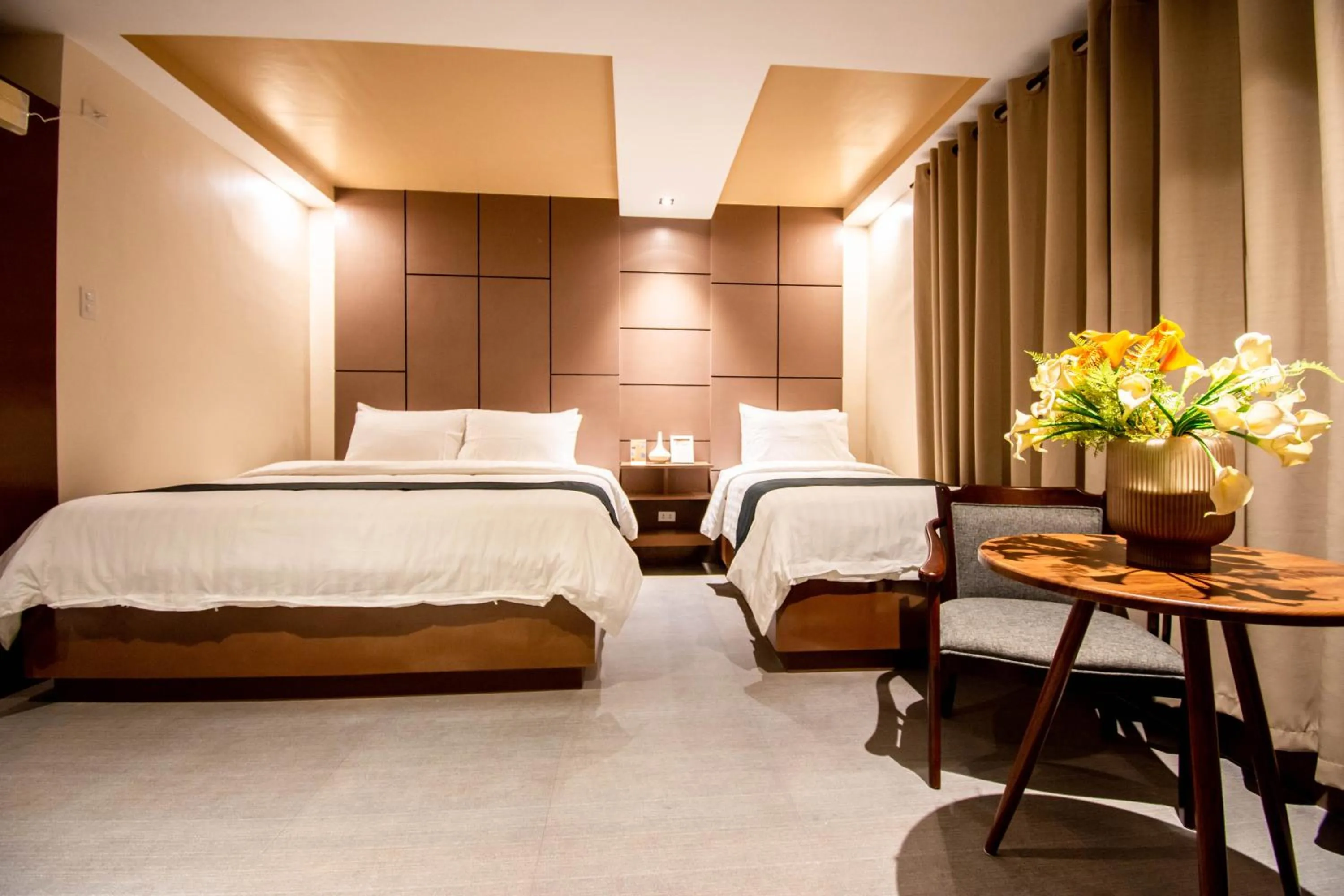 Bed in ECL Resort Hotel Boracay