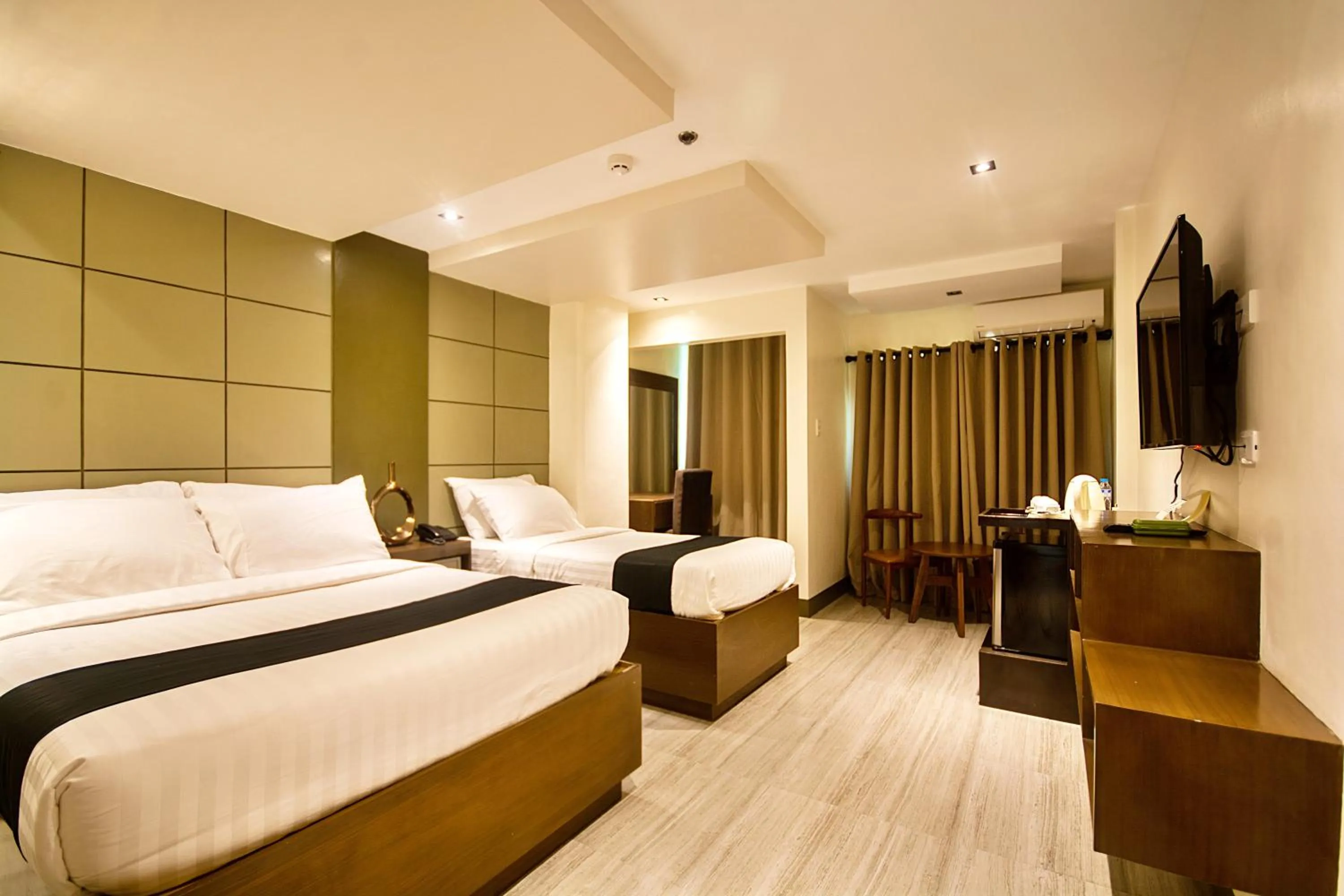 Photo of the whole room, Bed in ECL Resort Hotel Boracay