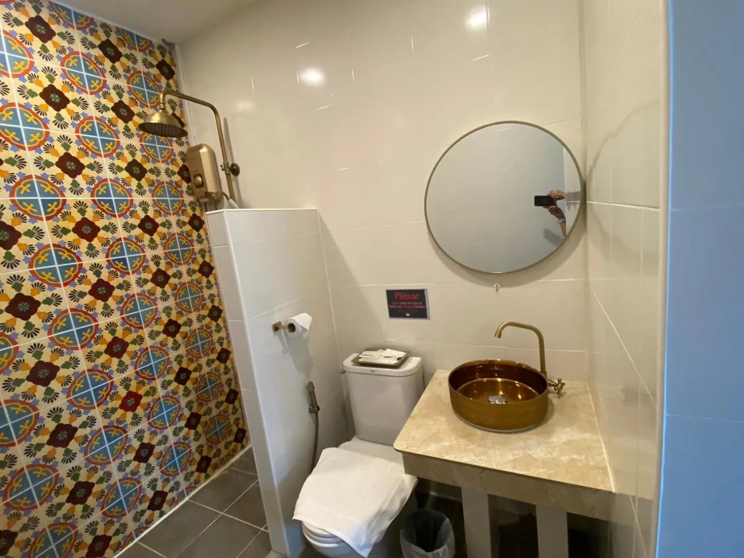 Toilet in Lemon Guesthouse