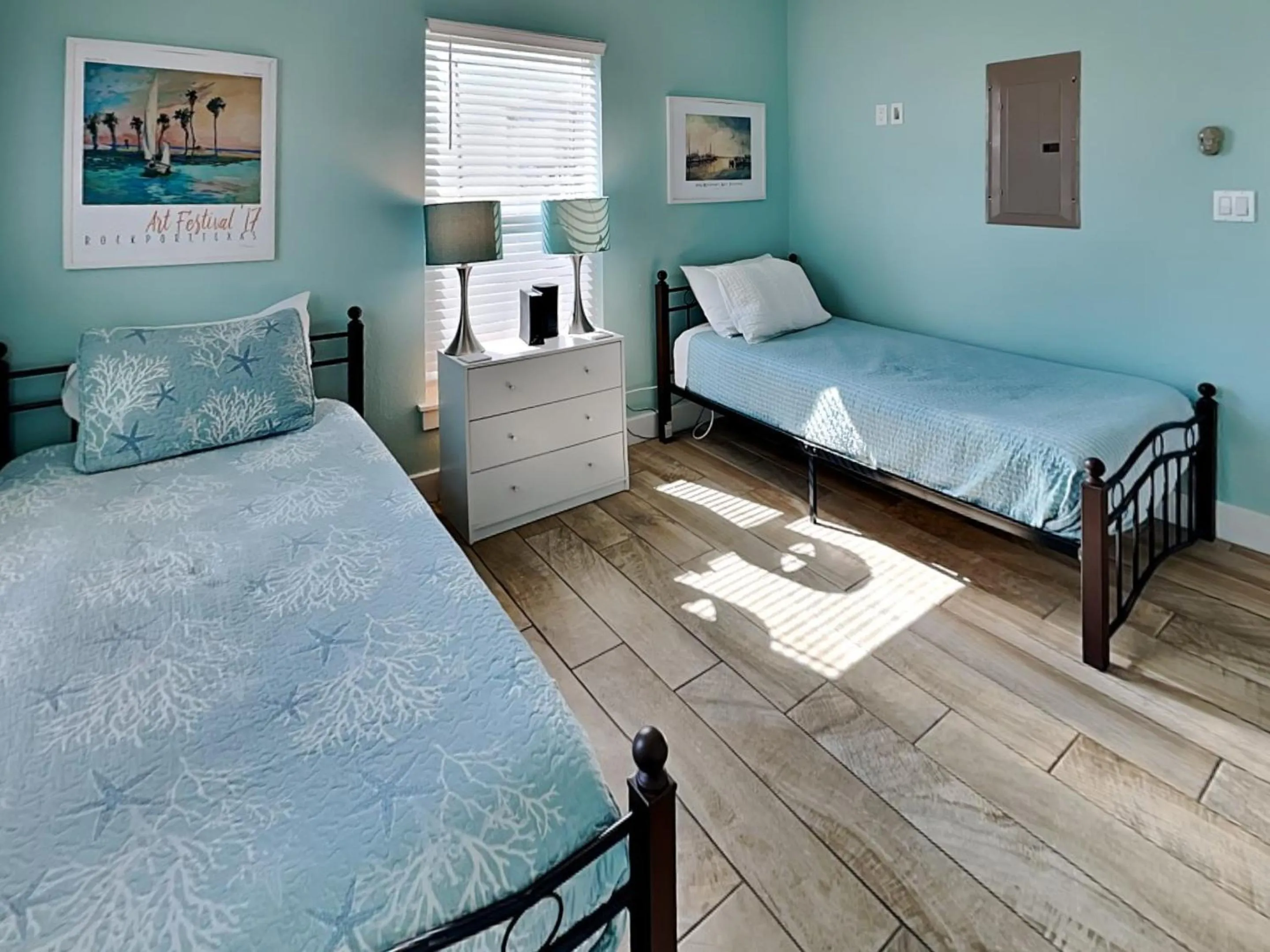 Property building, Bed in Copano Breeze