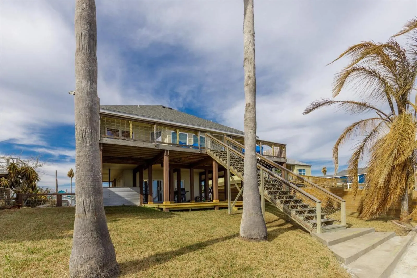 Property building in Casa - Copano