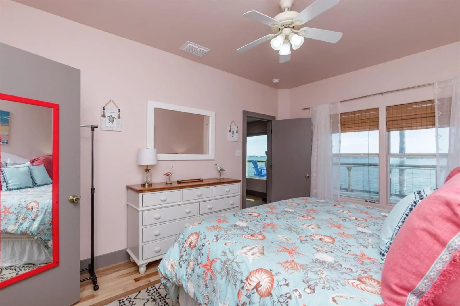 Property building, Bed in Casa - Copano