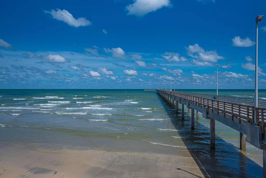 Property building in Cape Cod Cottage