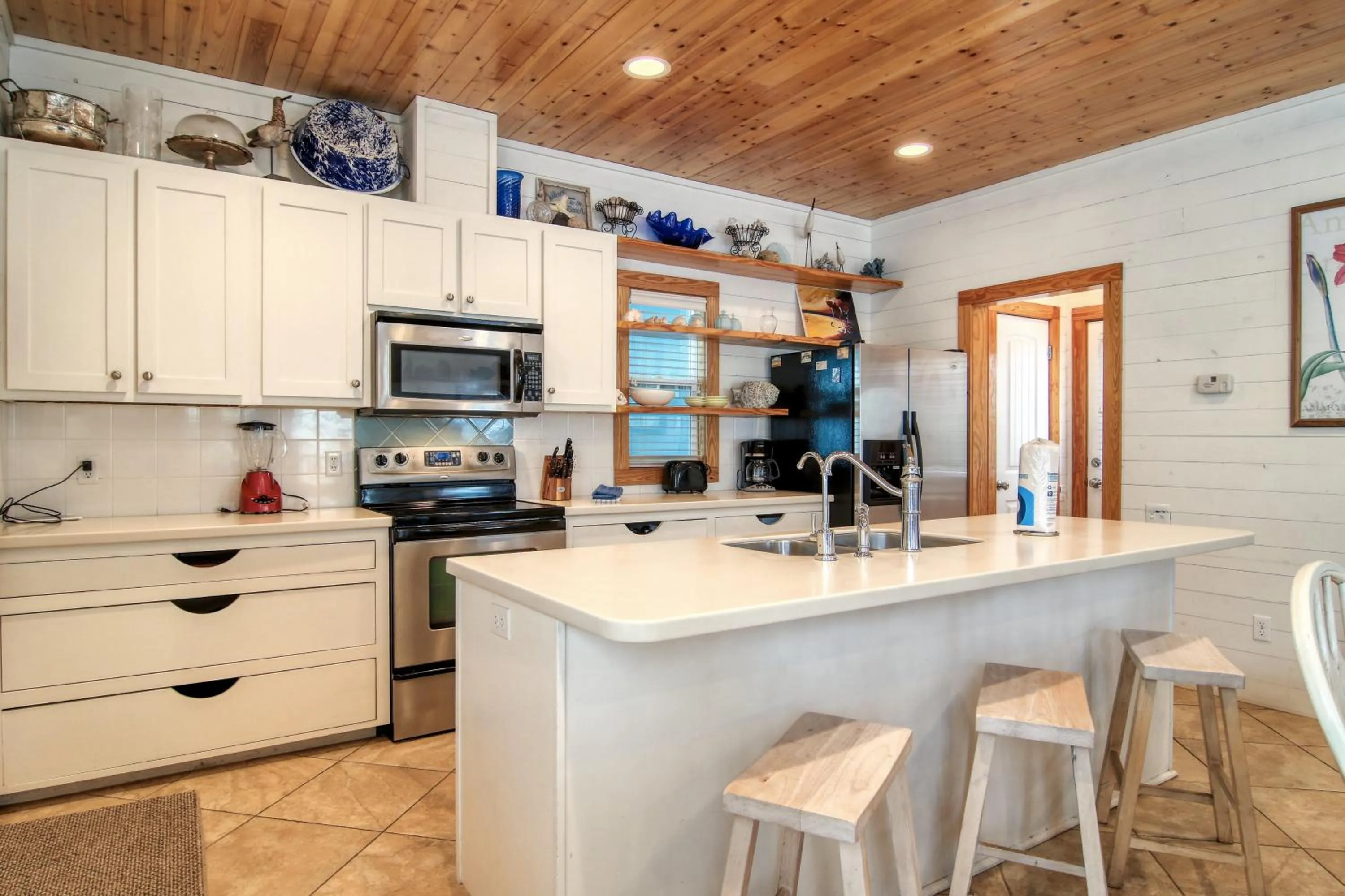 Property building in The Ohana Hut