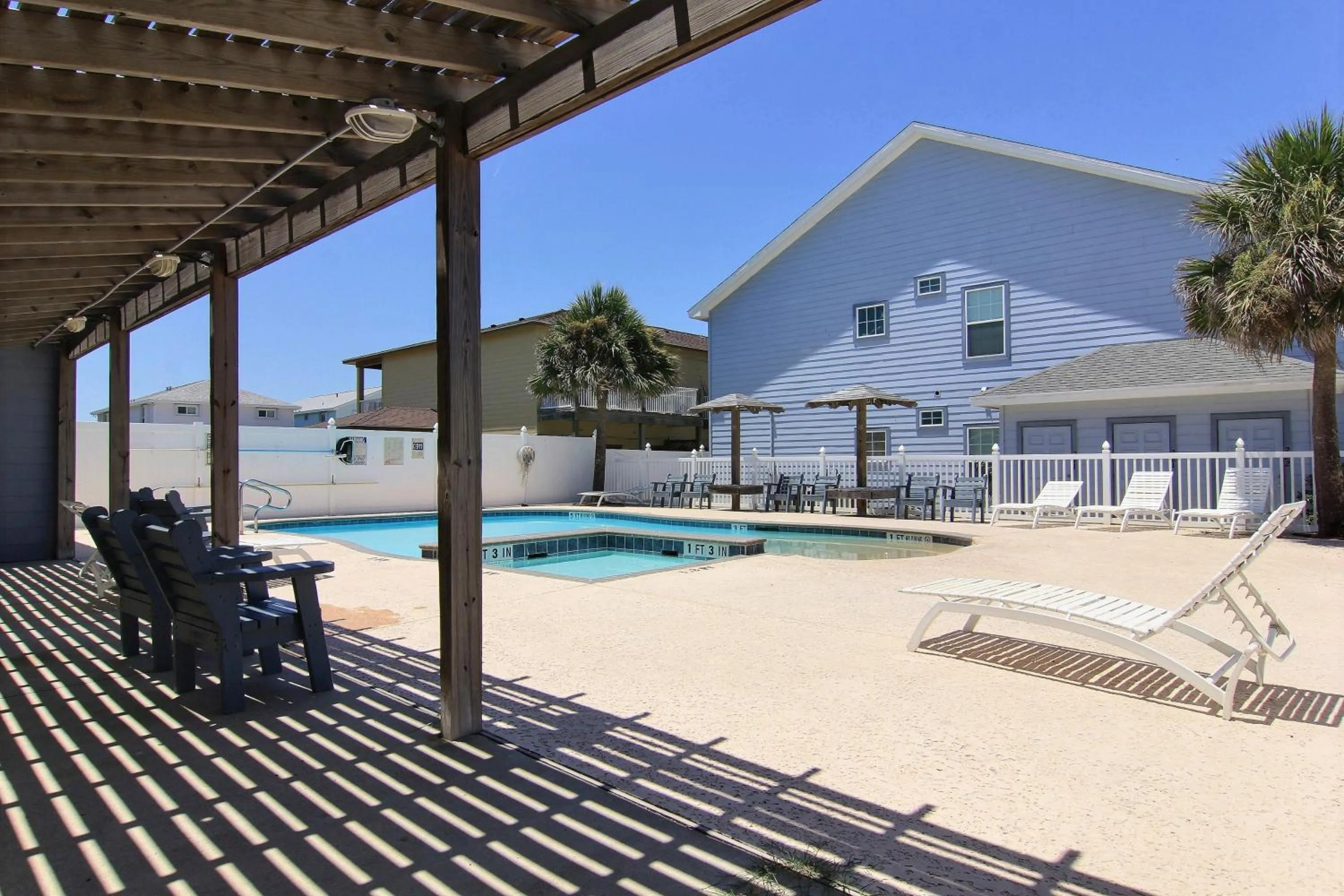 Property building in Beach Bunker