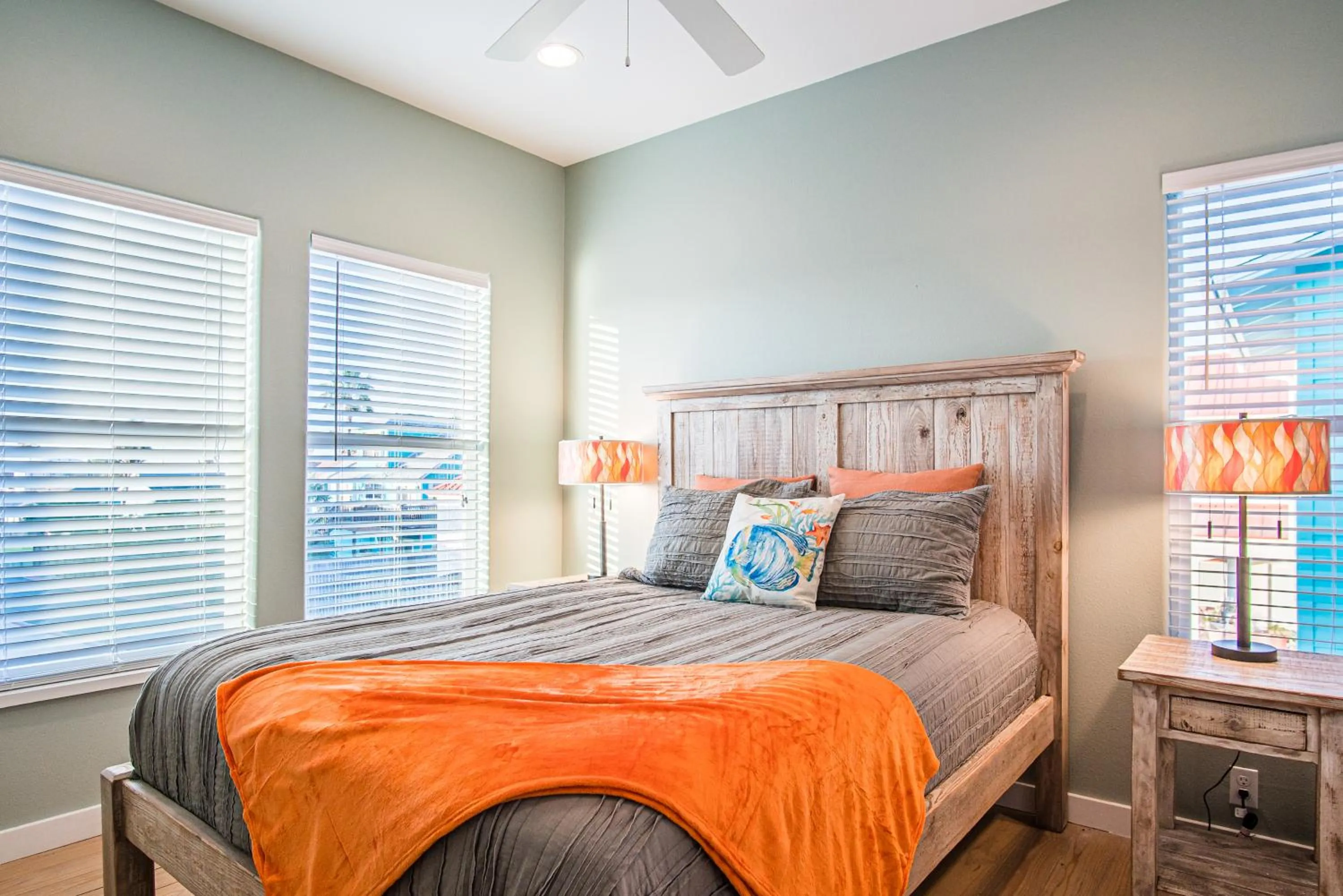 Property building, Bed in Thats What Sea Said