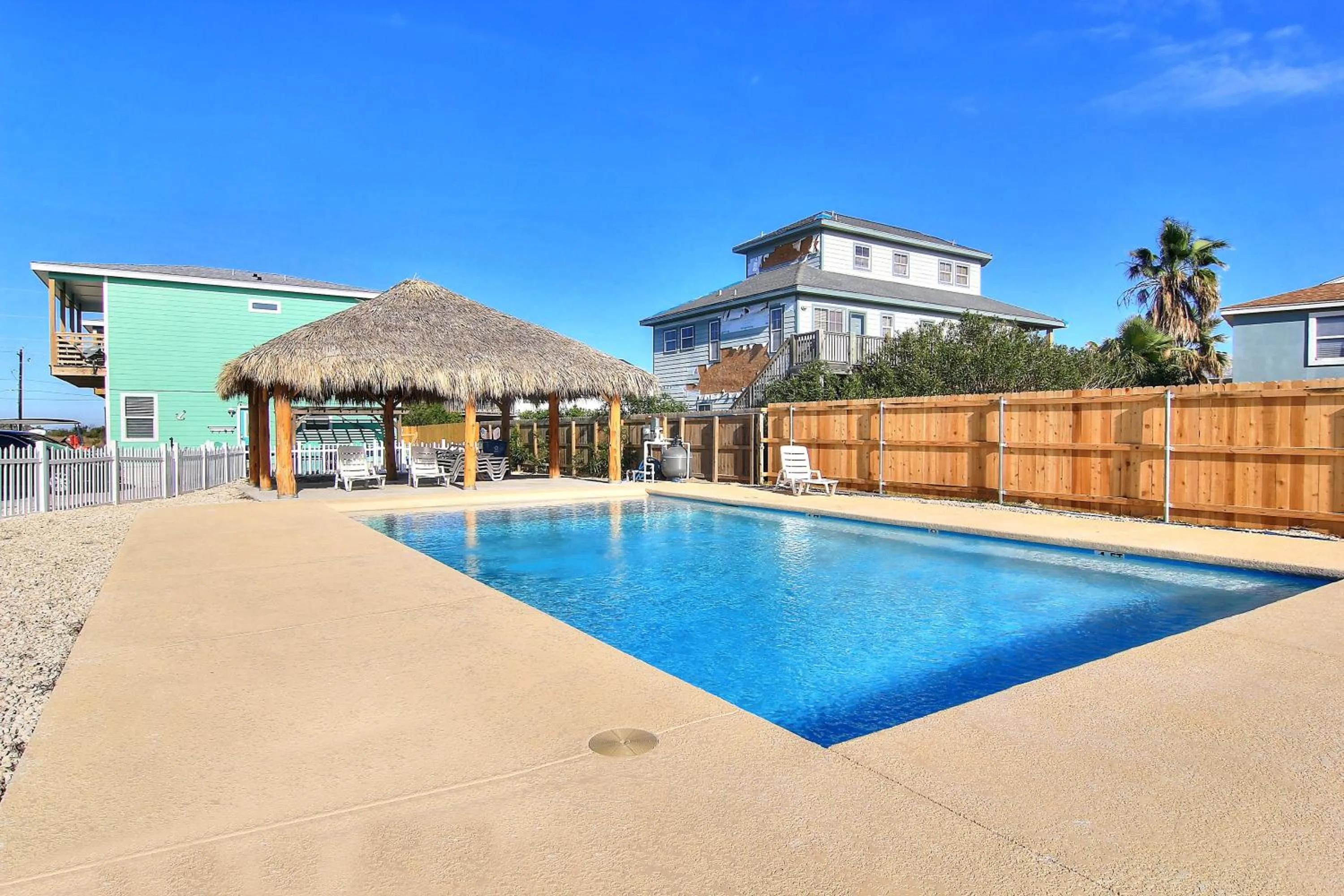 Property building in The Beach Buoy