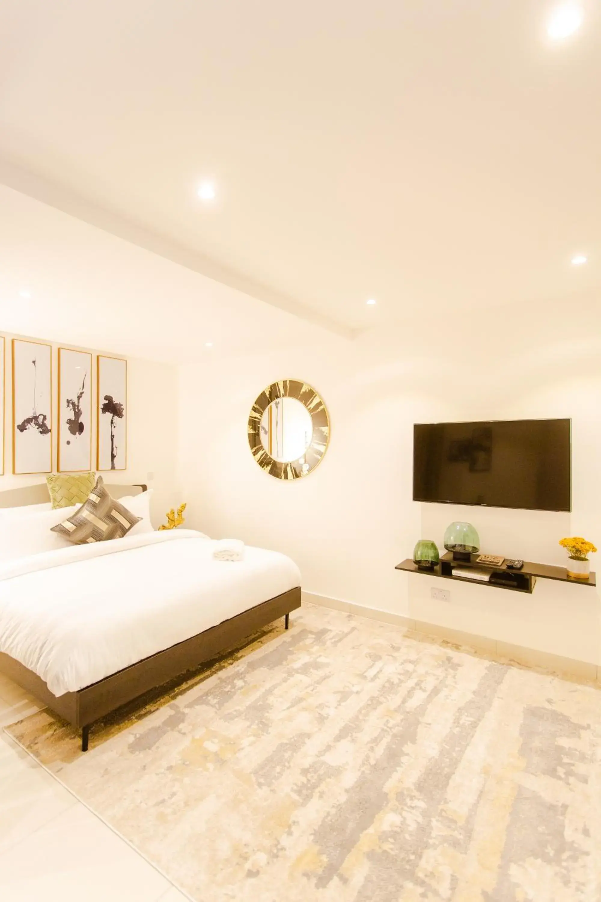 Deluxe Apartment in Accra Luxury Apartments @ The Lennox Deluxe Apartment in Accra Luxury Apartments @ The Lennox