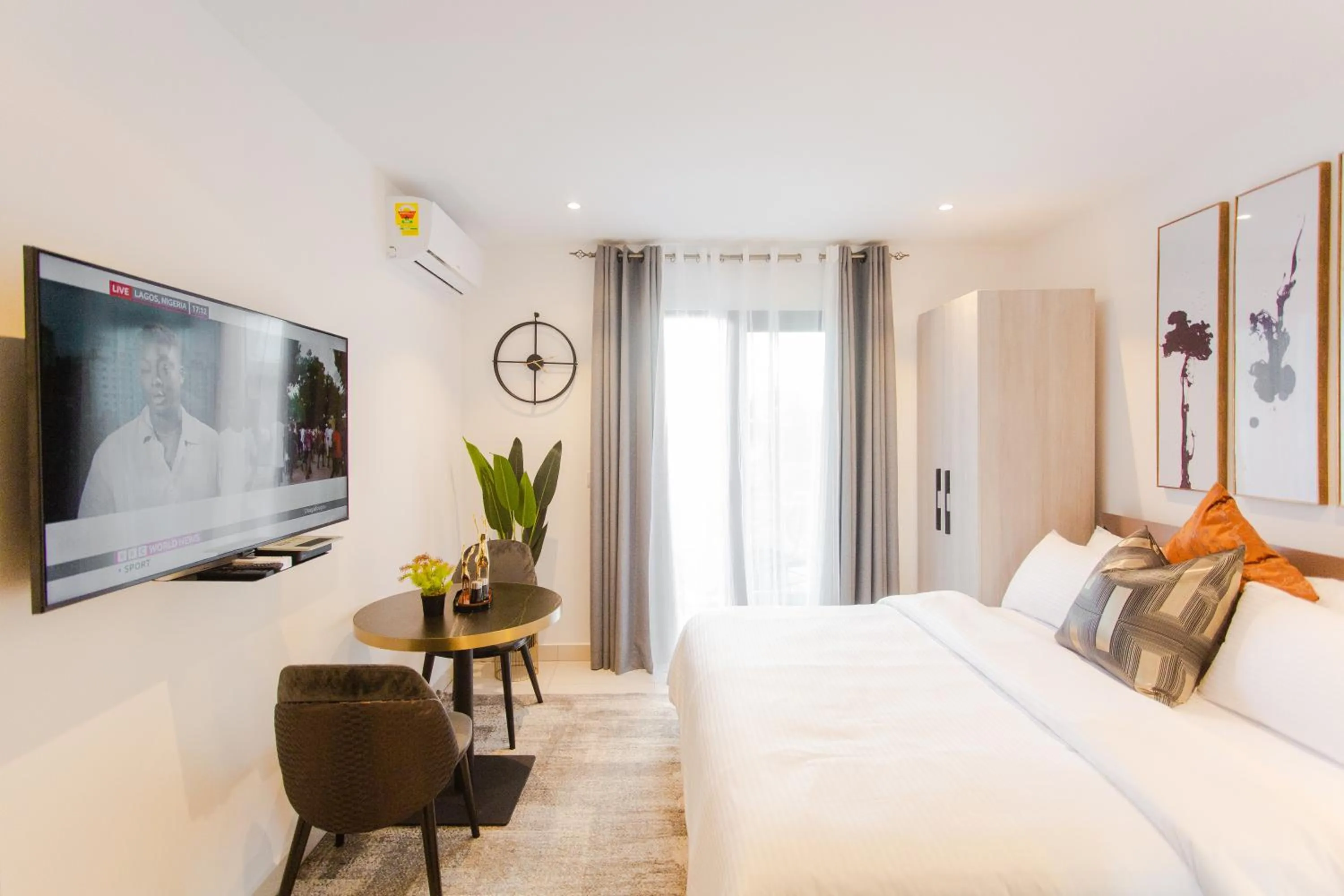 Bed in Accra Luxury Apartments @ The Lennox